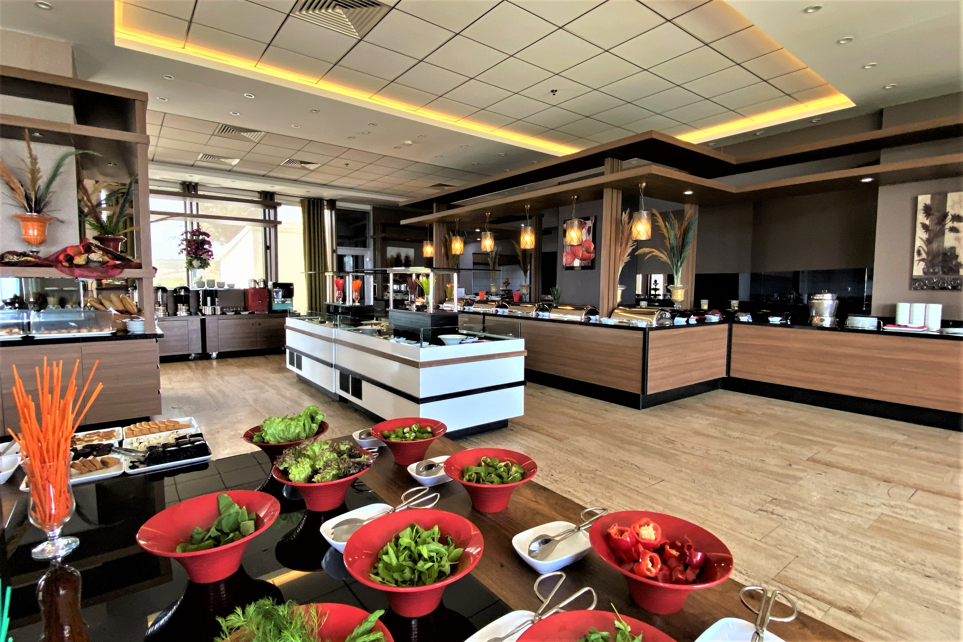 Ramada by Wyndham Tekirdag restaurant in Tekirdag, Other than US/Canada