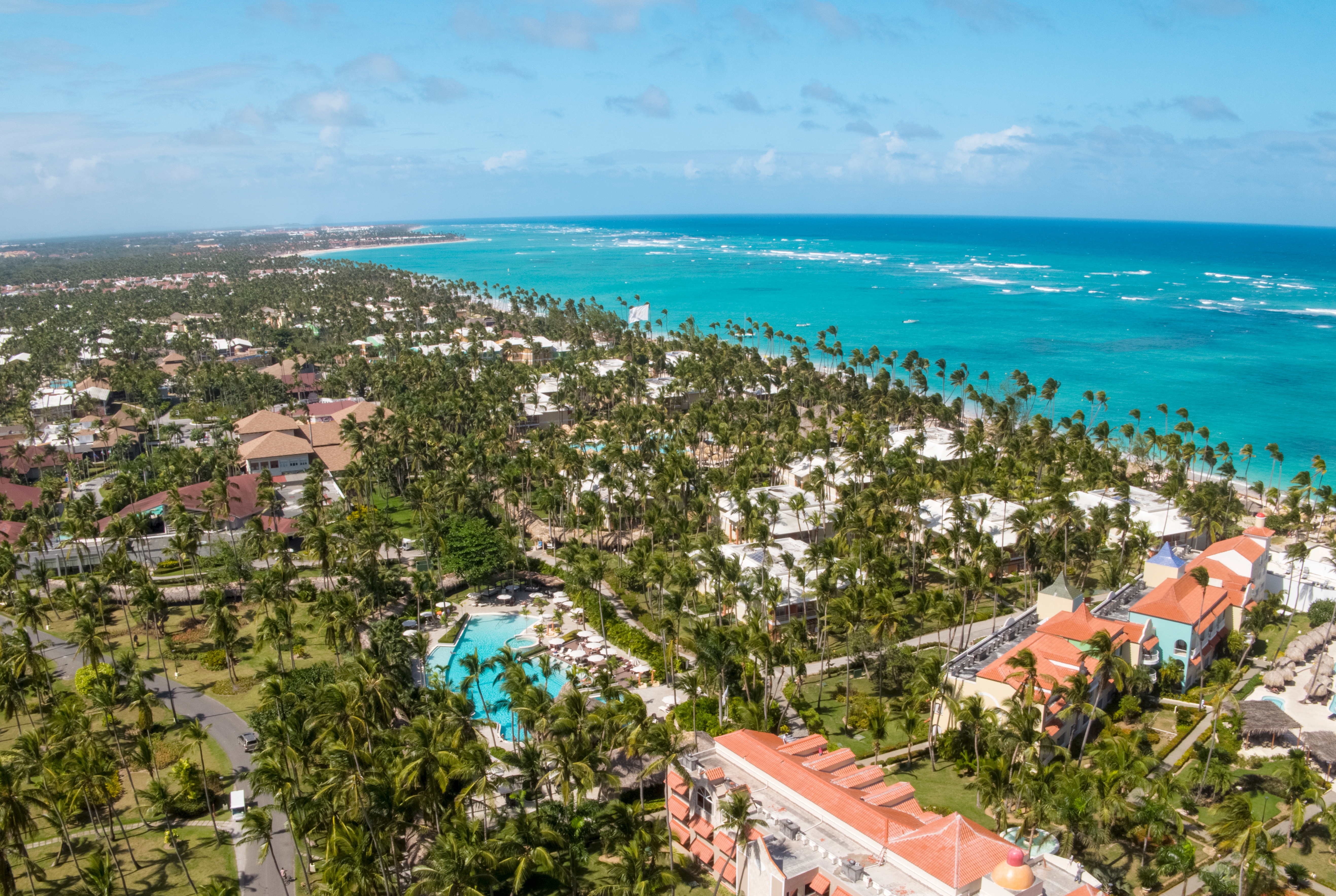 Exterior of Grand Palladium Select Bavaro, All Inclusive Resort & Spa hotel in Punta Cana, Other than US/Canada