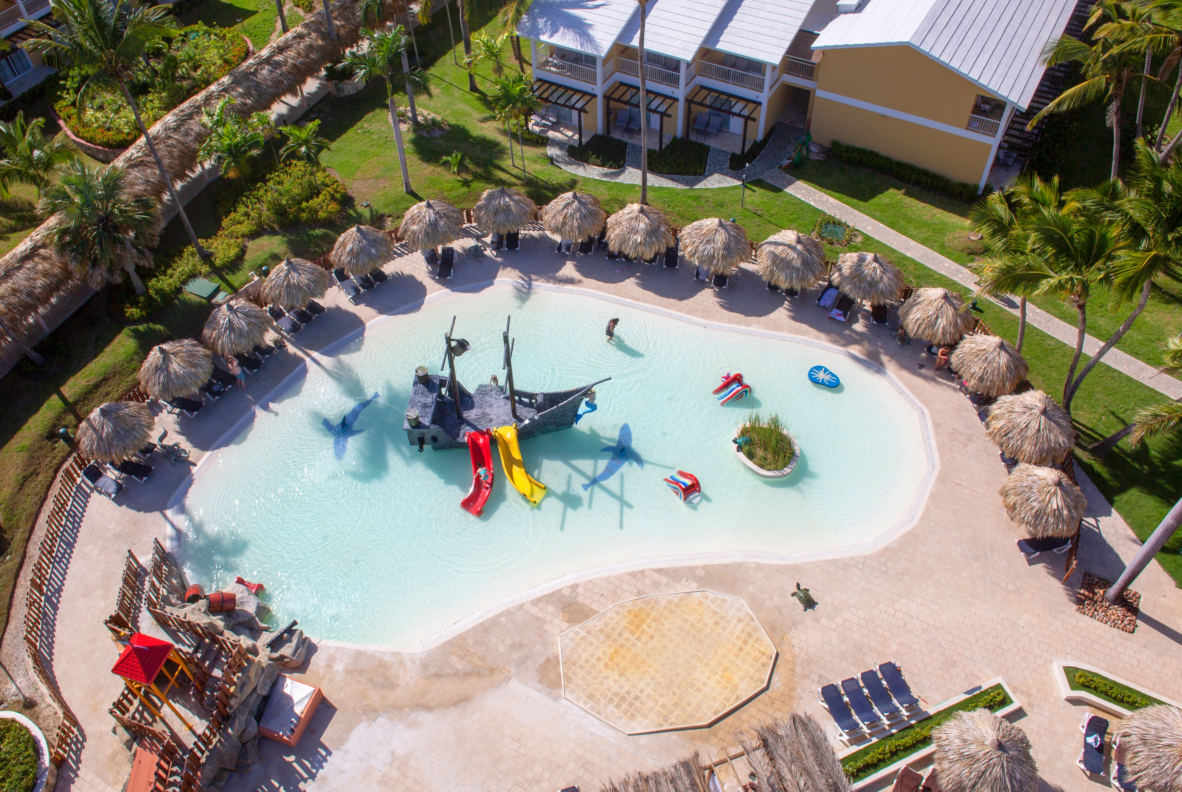 Exterior of Grand Palladium Select Bavaro, All Inclusive Resort & Spa hotel in Punta Cana, Other than US/Canada