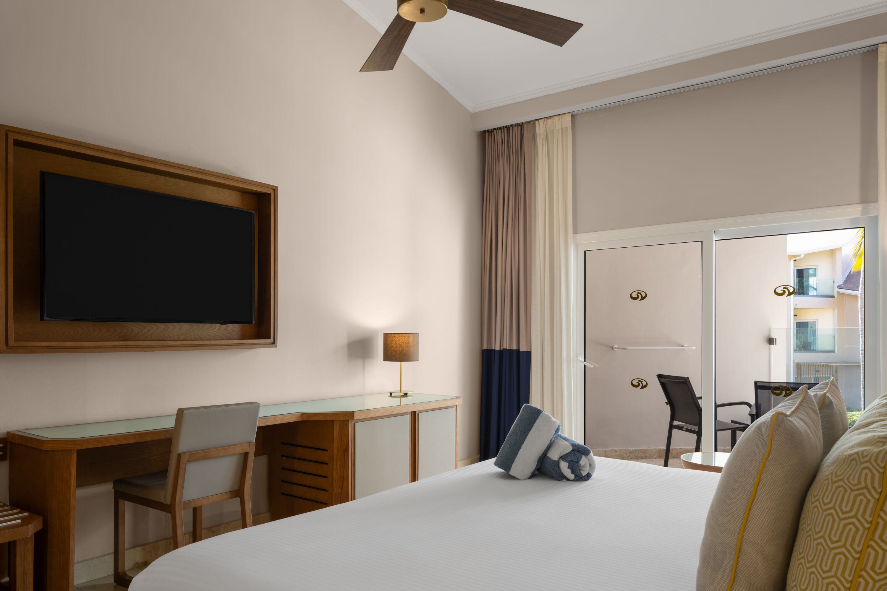 Grand Palladium Punta Cana, All Inclusive Resort & Spa suite in Punta Cana, Other than US/Canada