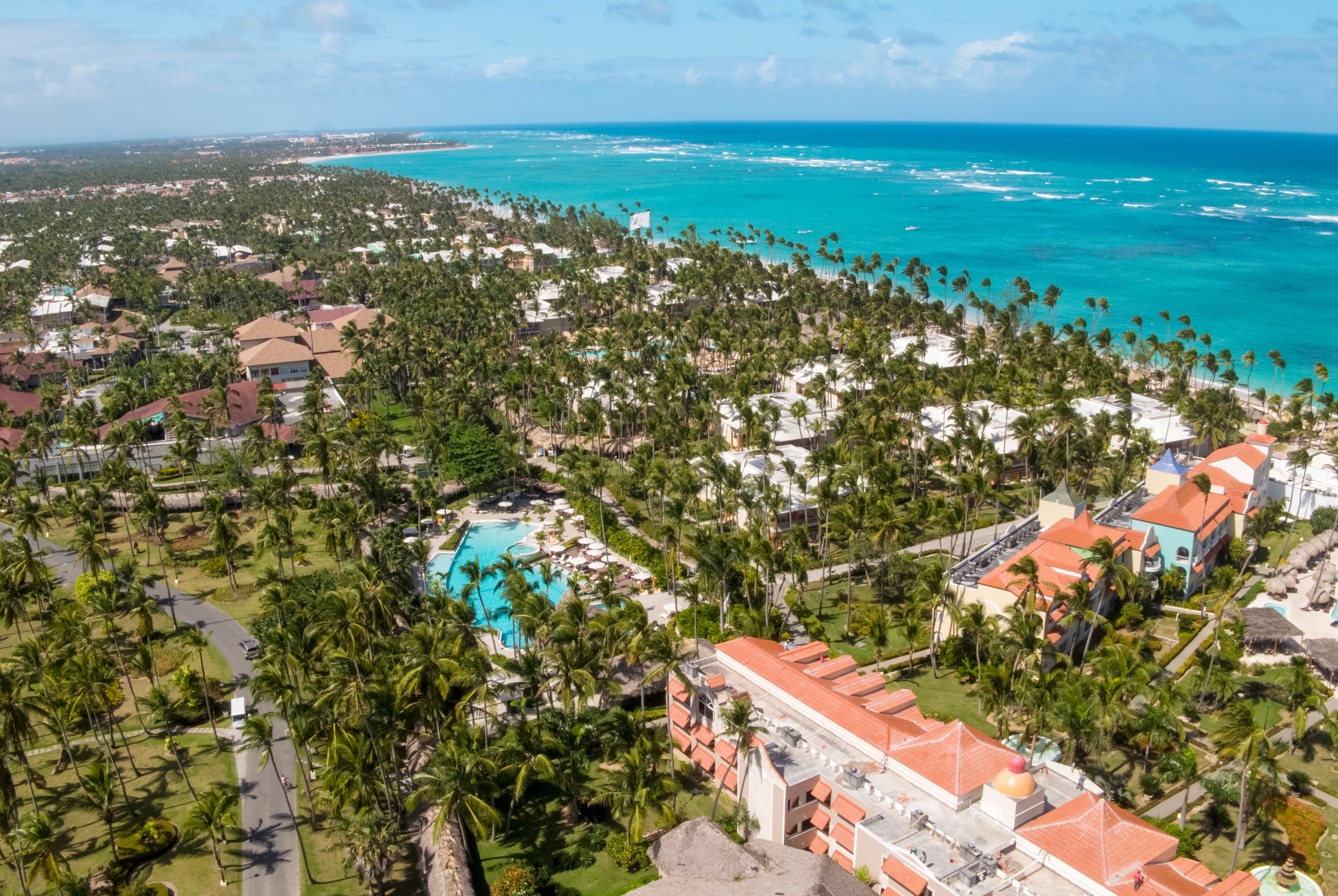 Exterior of Grand Palladium Palace, All Inclusive Resort, Spa & Casino hotel in Punta Cana, Other than US/Canada