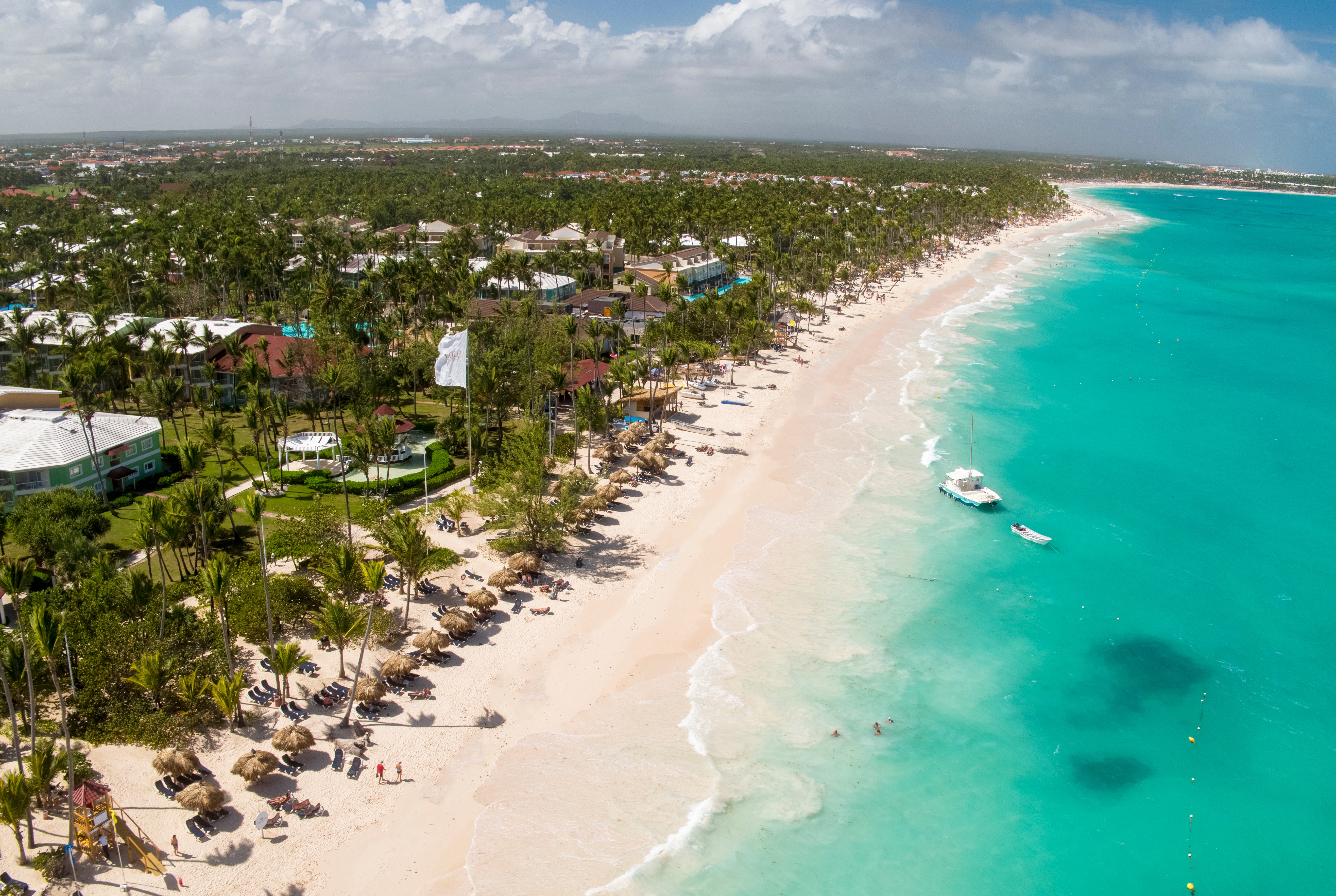 Exterior of Grand Palladium Palace, All Inclusive Resort, Spa & Casino hotel in Punta Cana, Other than US/Canada