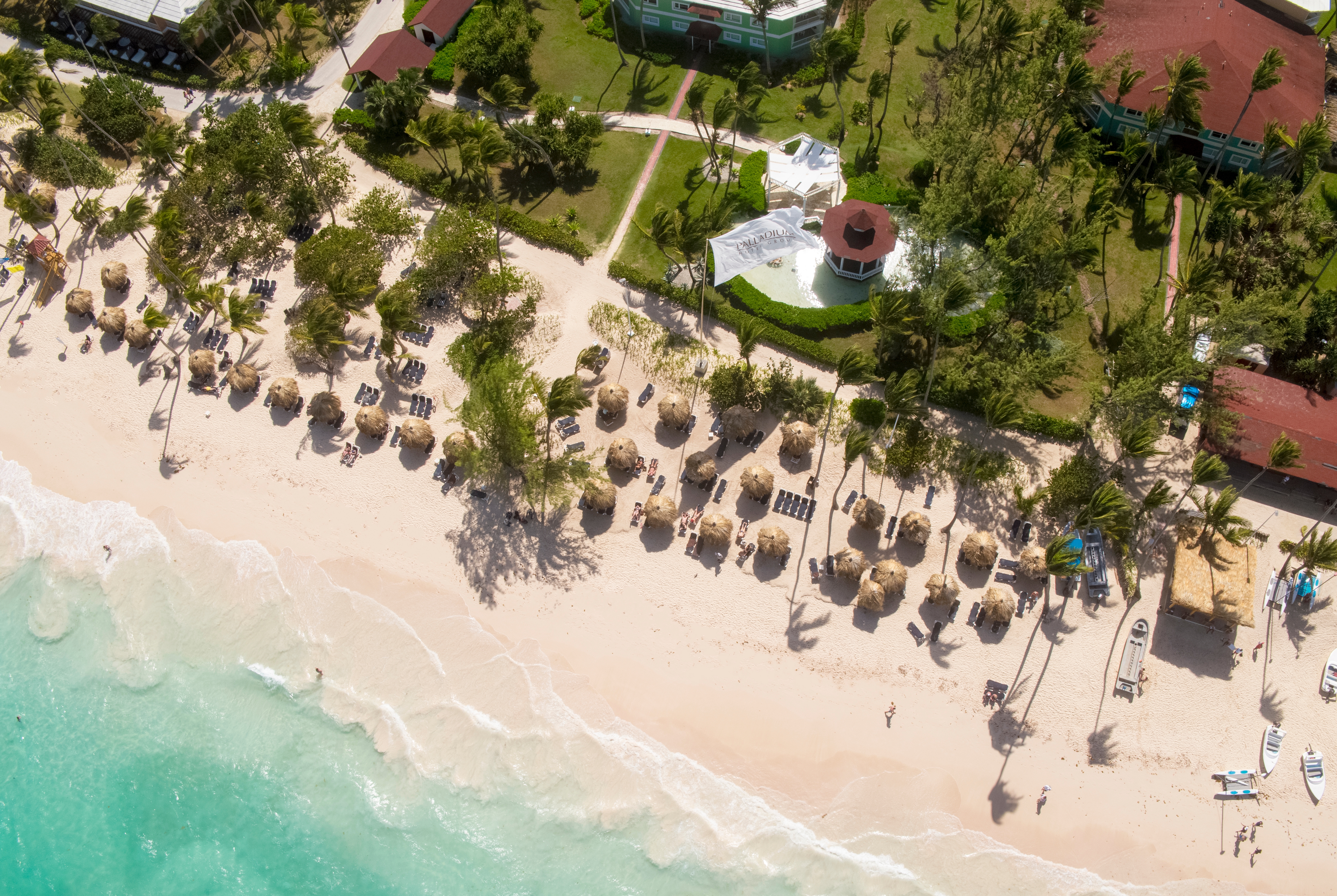 Exterior of Grand Palladium Palace, All Inclusive Resort, Spa & Casino hotel in Punta Cana, Other than US/Canada