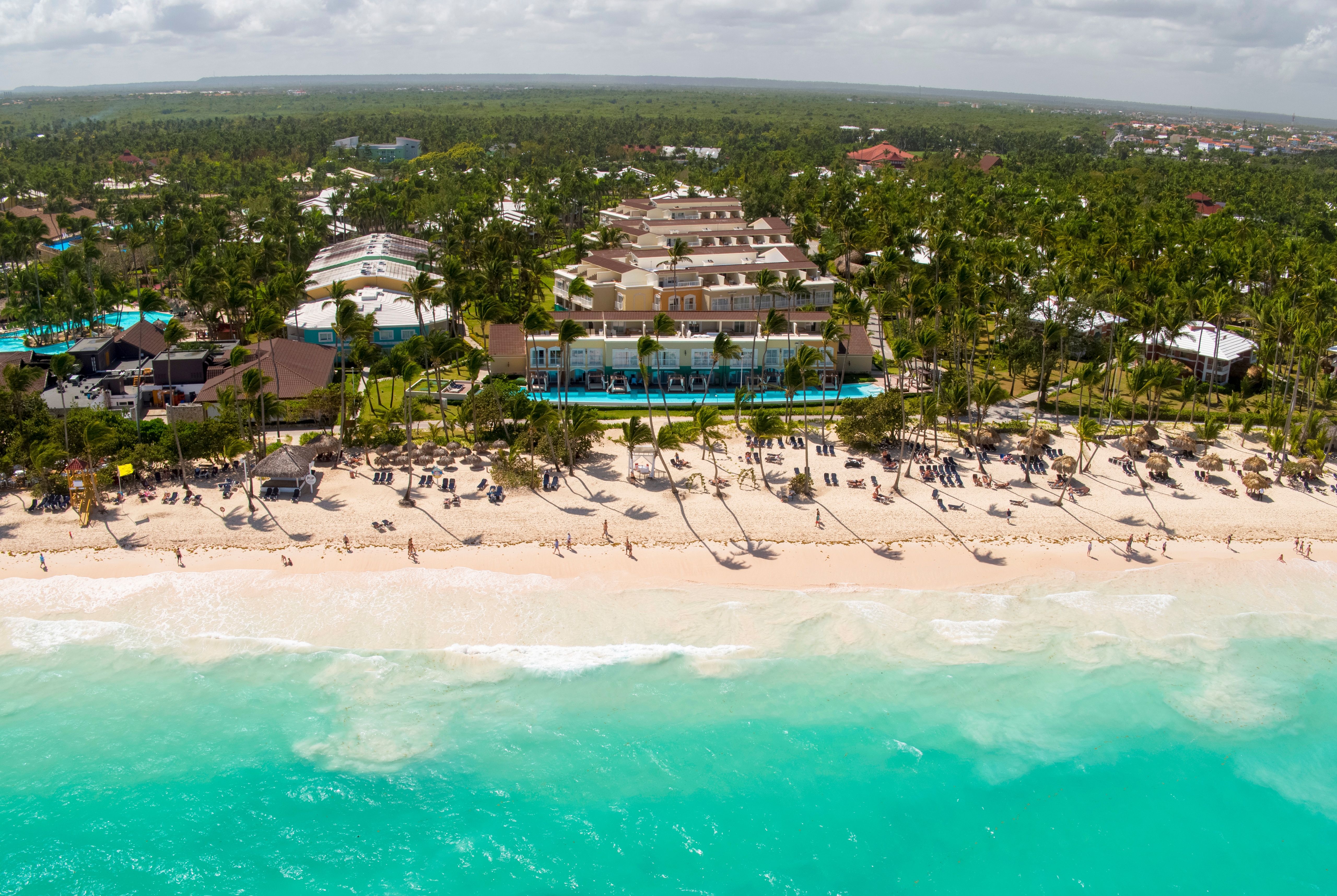 Exterior of Grand Palladium Palace, All Inclusive Resort, Spa & Casino hotel in Punta Cana, Other than US/Canada