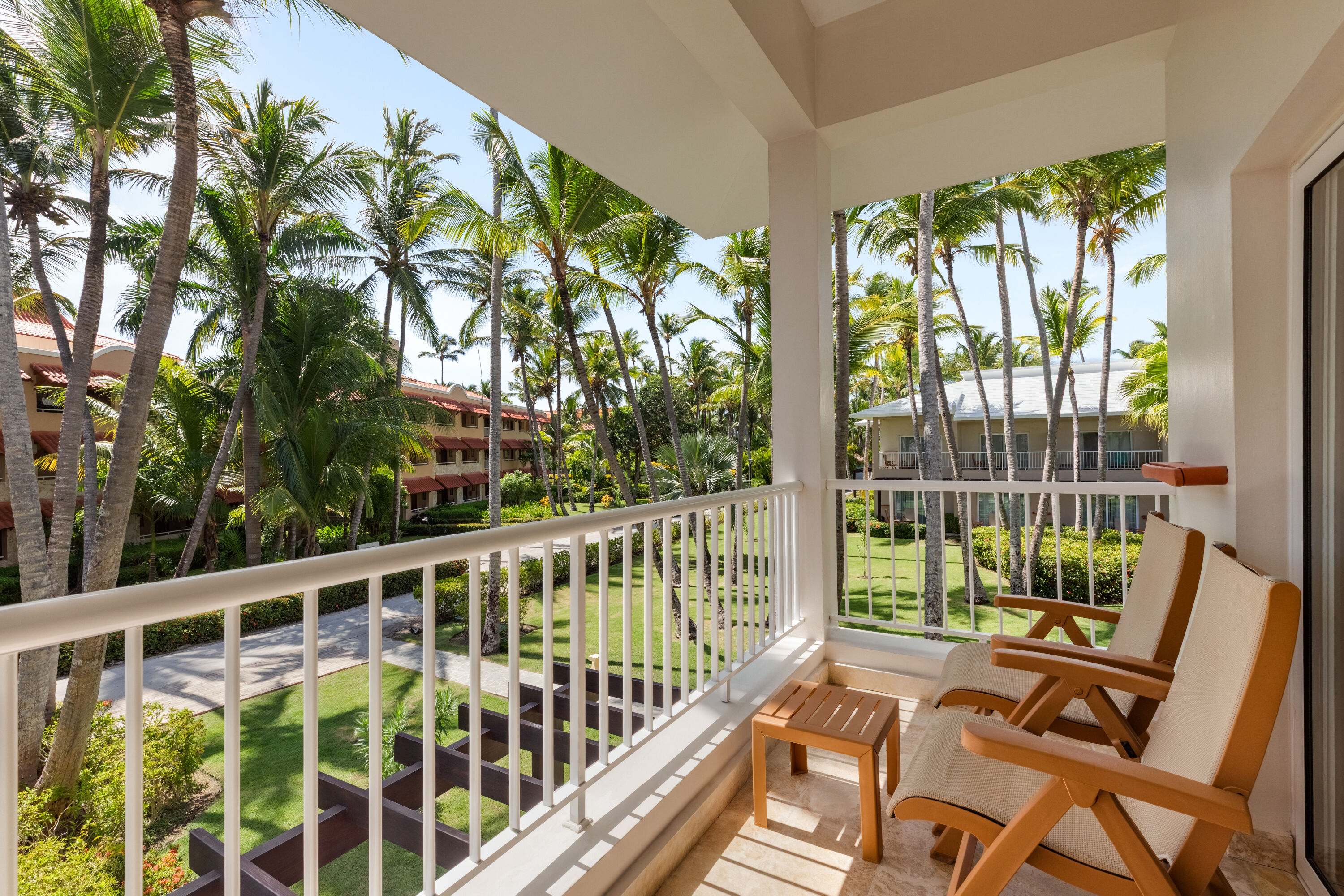 Guest room at the Grand Palladium Palace, All Inclusive Resort, Spa & Casino in Punta Cana, Other than US/Canada