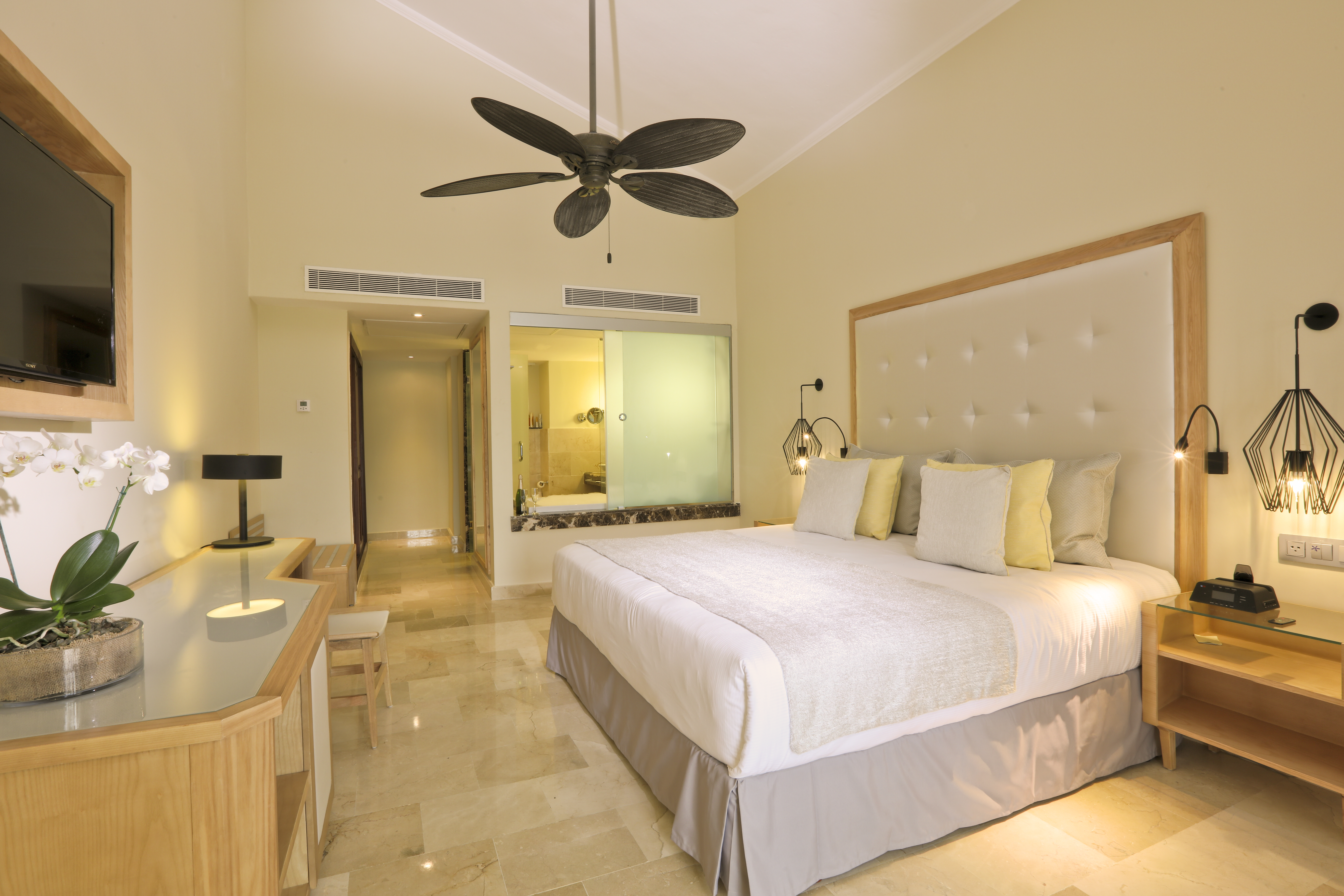 Grand Palladium Palace, All Inclusive Resort, Spa & Casino suite in Punta Cana, Other than US/Canada