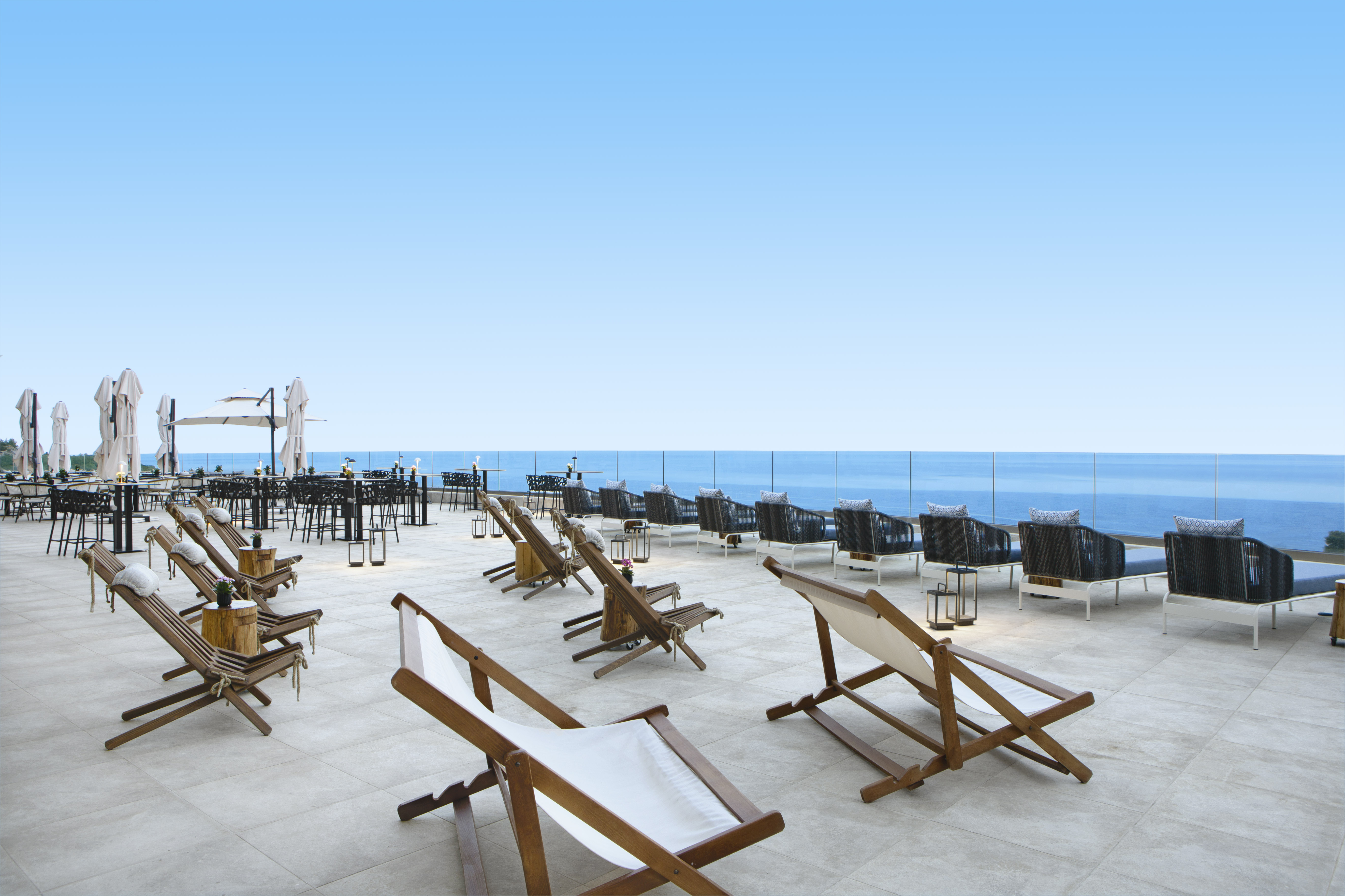 Bar at Zeus Eleva Ajul, a Registry Collection Hotel in Agia Paraskevi Chalikidi, Other than US/Canada