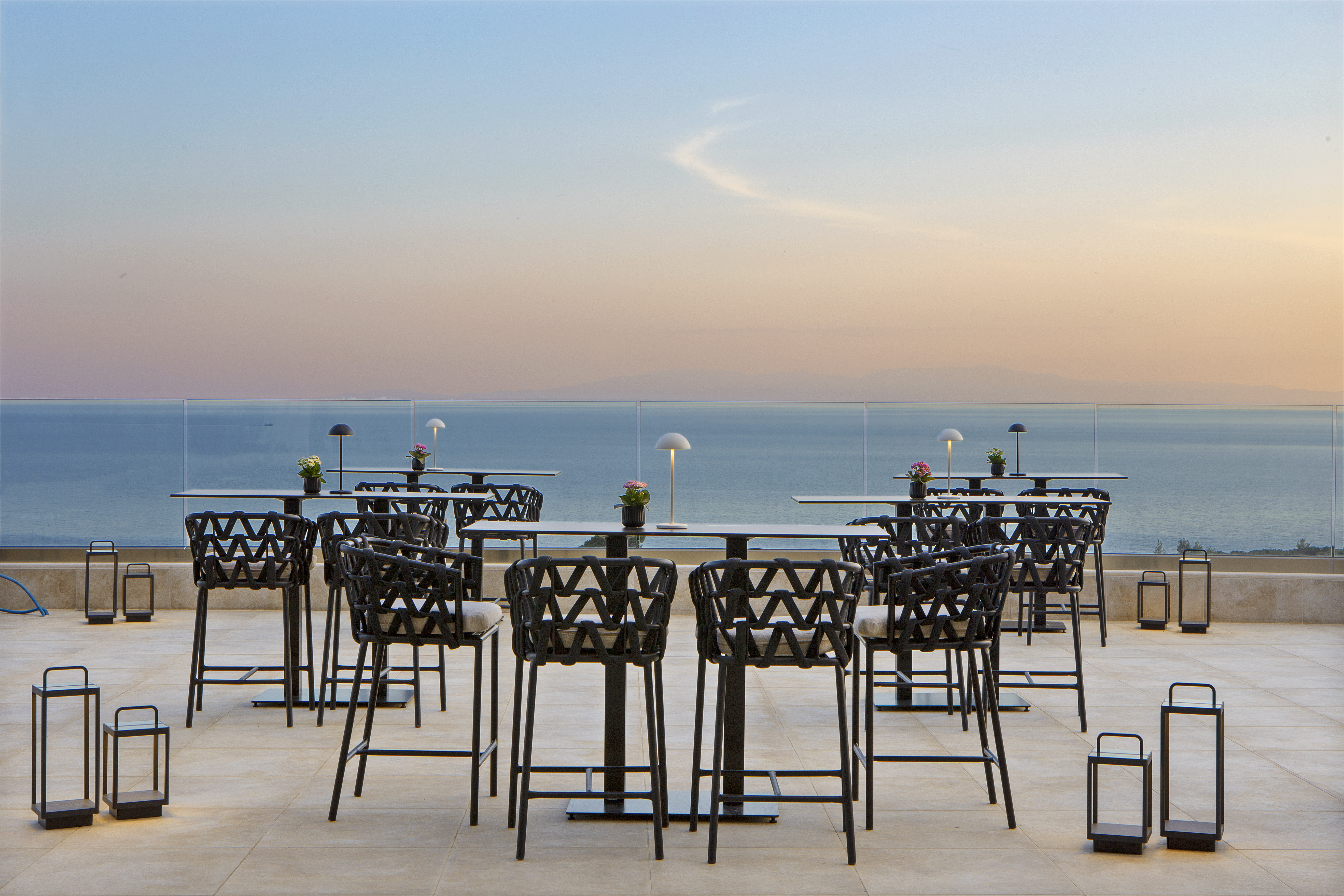 Bar at Zeus Eleva Ajul, a Registry Collection Hotel in Agia Paraskevi Chalikidi, Other than US/Canada
