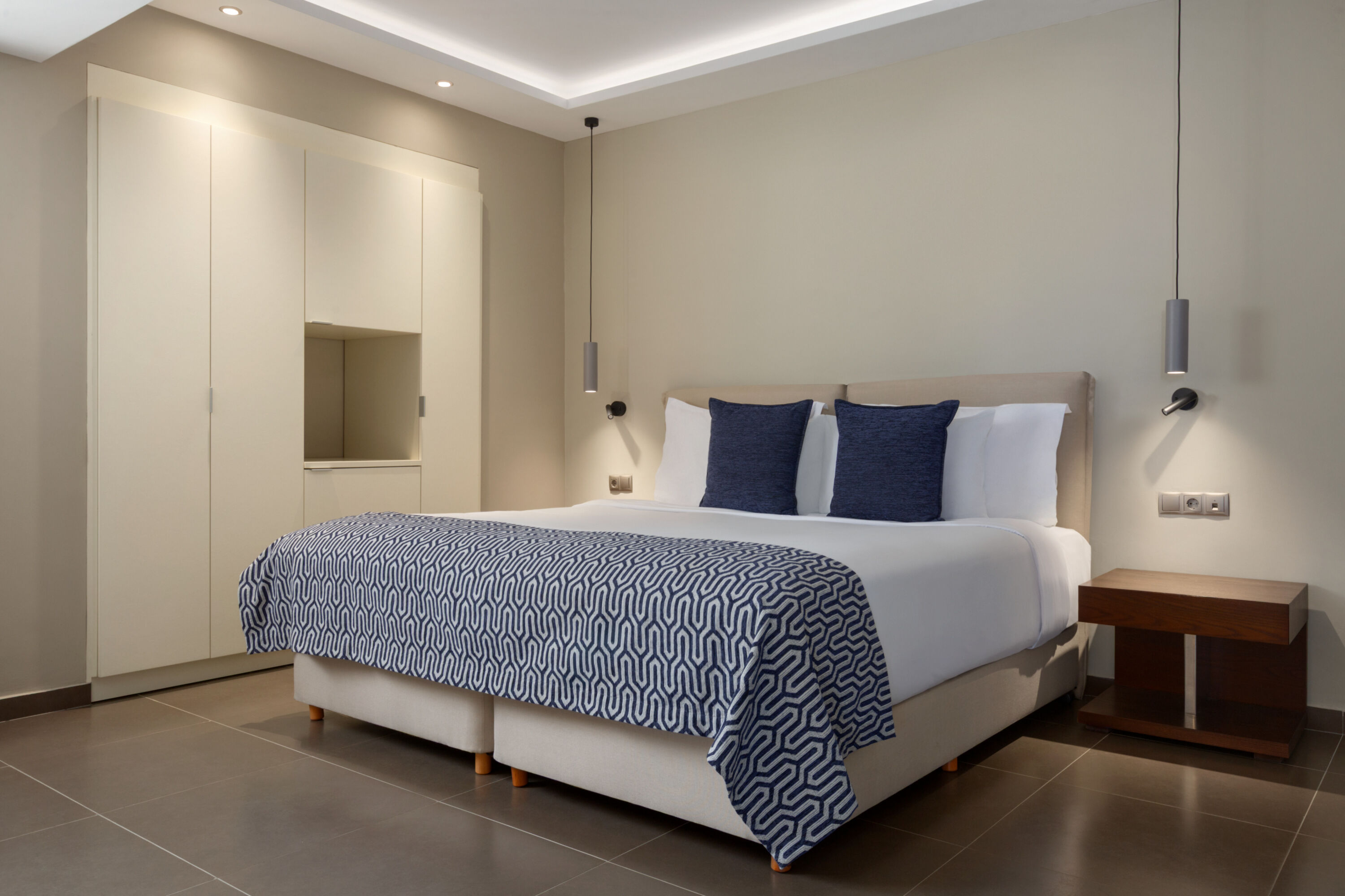 Zeus Eleva Ajul, a Registry Collection Hotel suite in Agia Paraskevi Chalikidi, Other than US/Canada