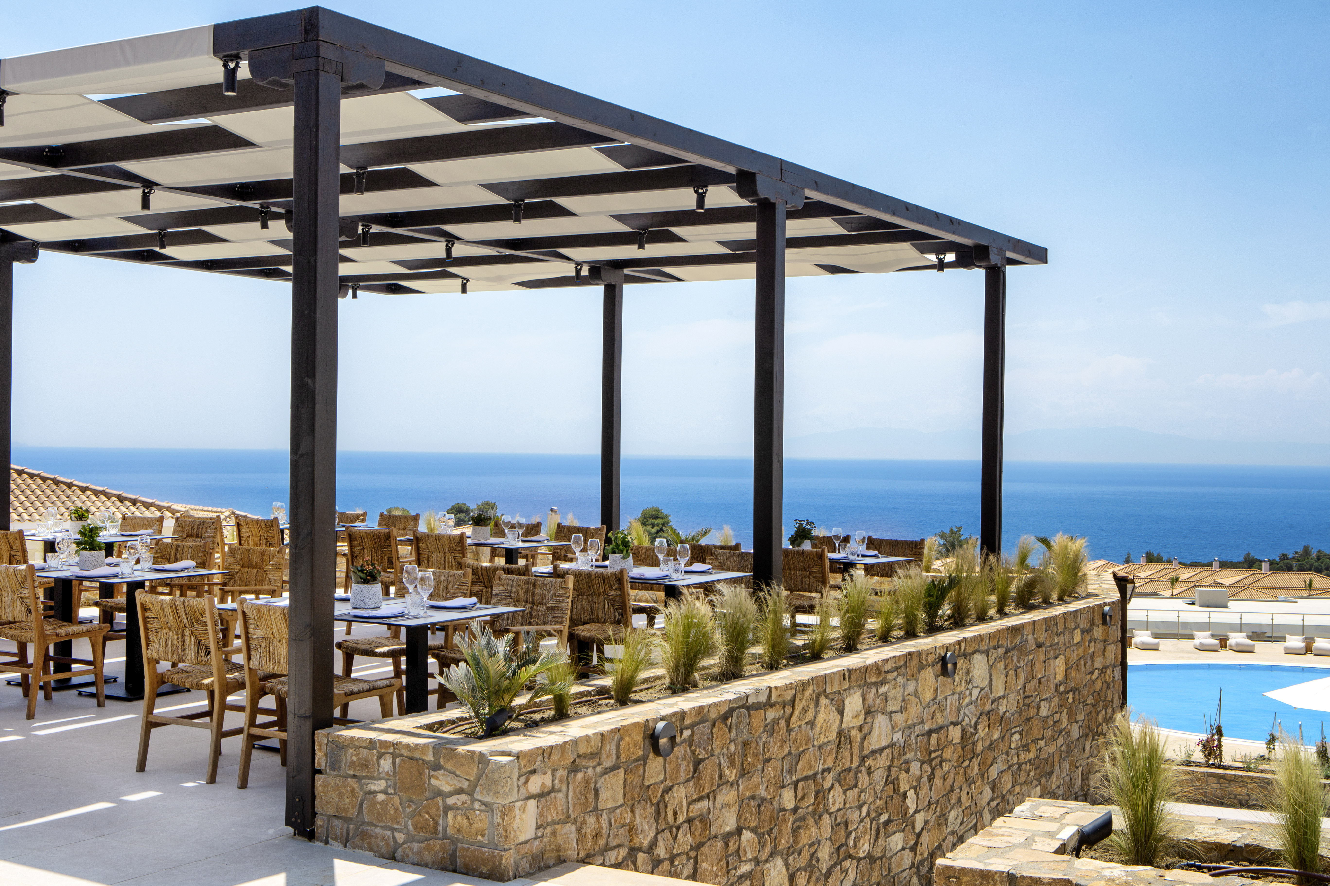 Zeus Eleva Ajul, a Registry Collection Hotel restaurant in Agia Paraskevi Chalikidi, Other than US/Canada