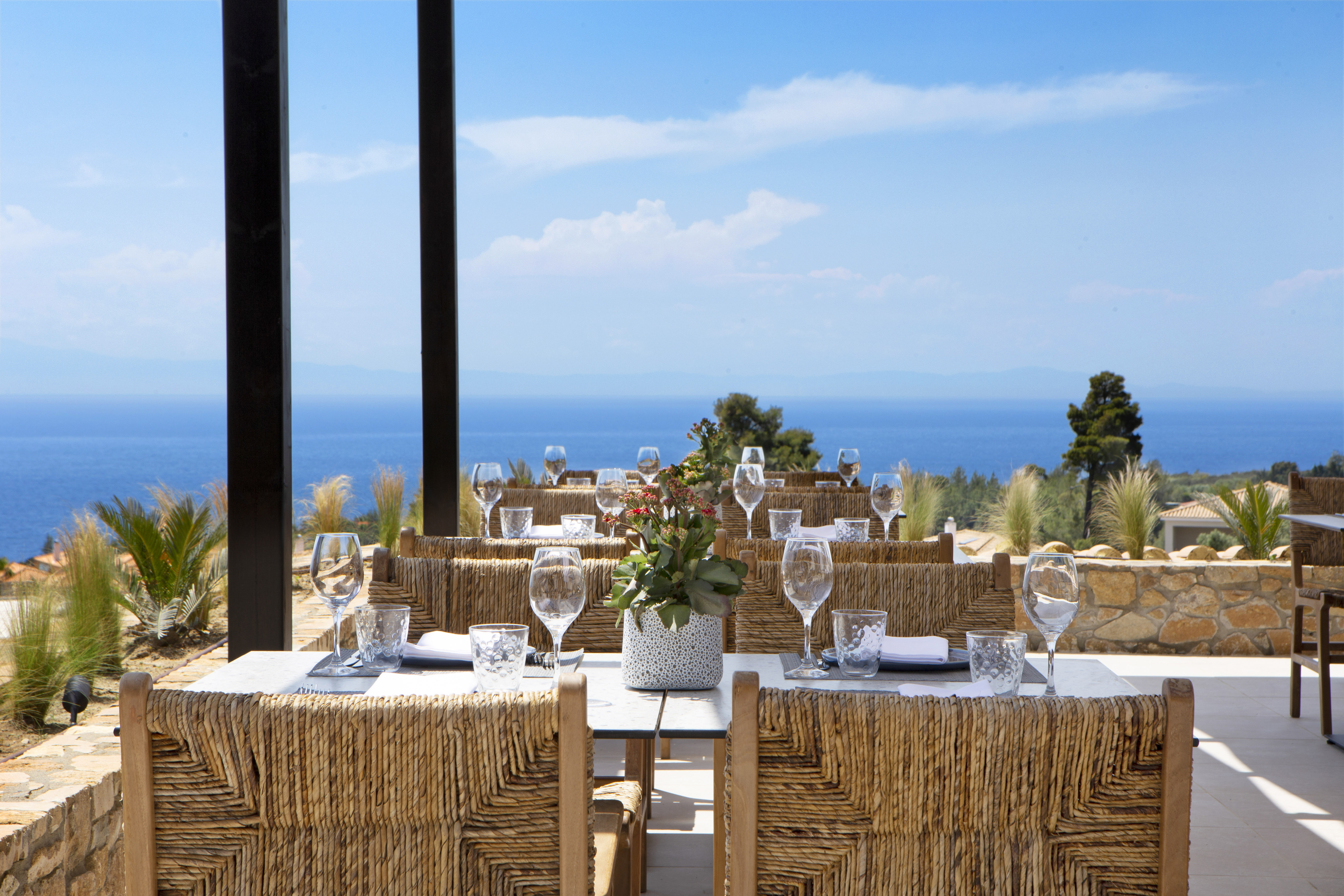 Zeus Eleva Ajul, a Registry Collection Hotel restaurant in Agia Paraskevi Chalikidi, Other than US/Canada
