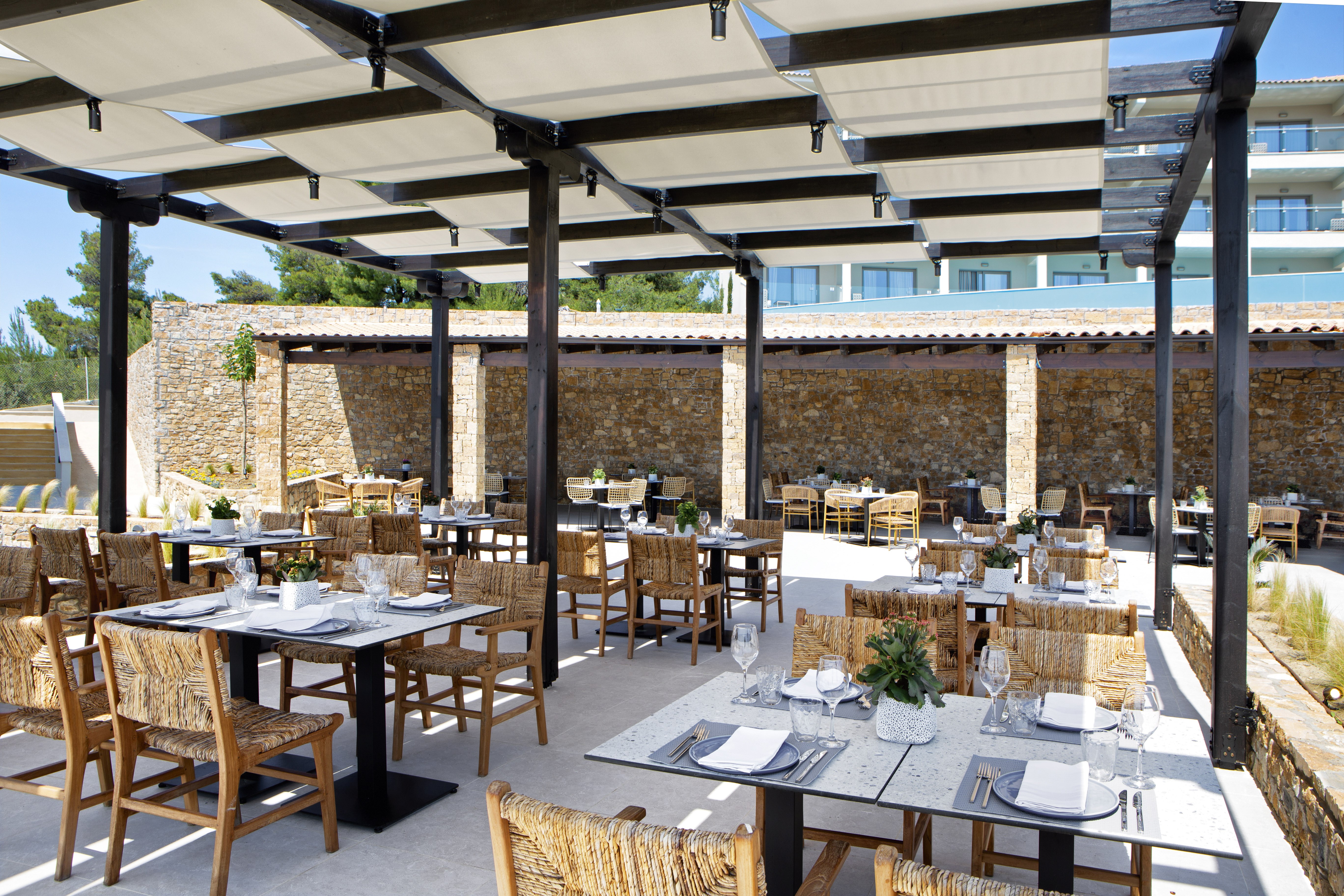 Zeus Eleva Ajul, a Registry Collection Hotel restaurant in Agia Paraskevi Chalikidi, Other than US/Canada