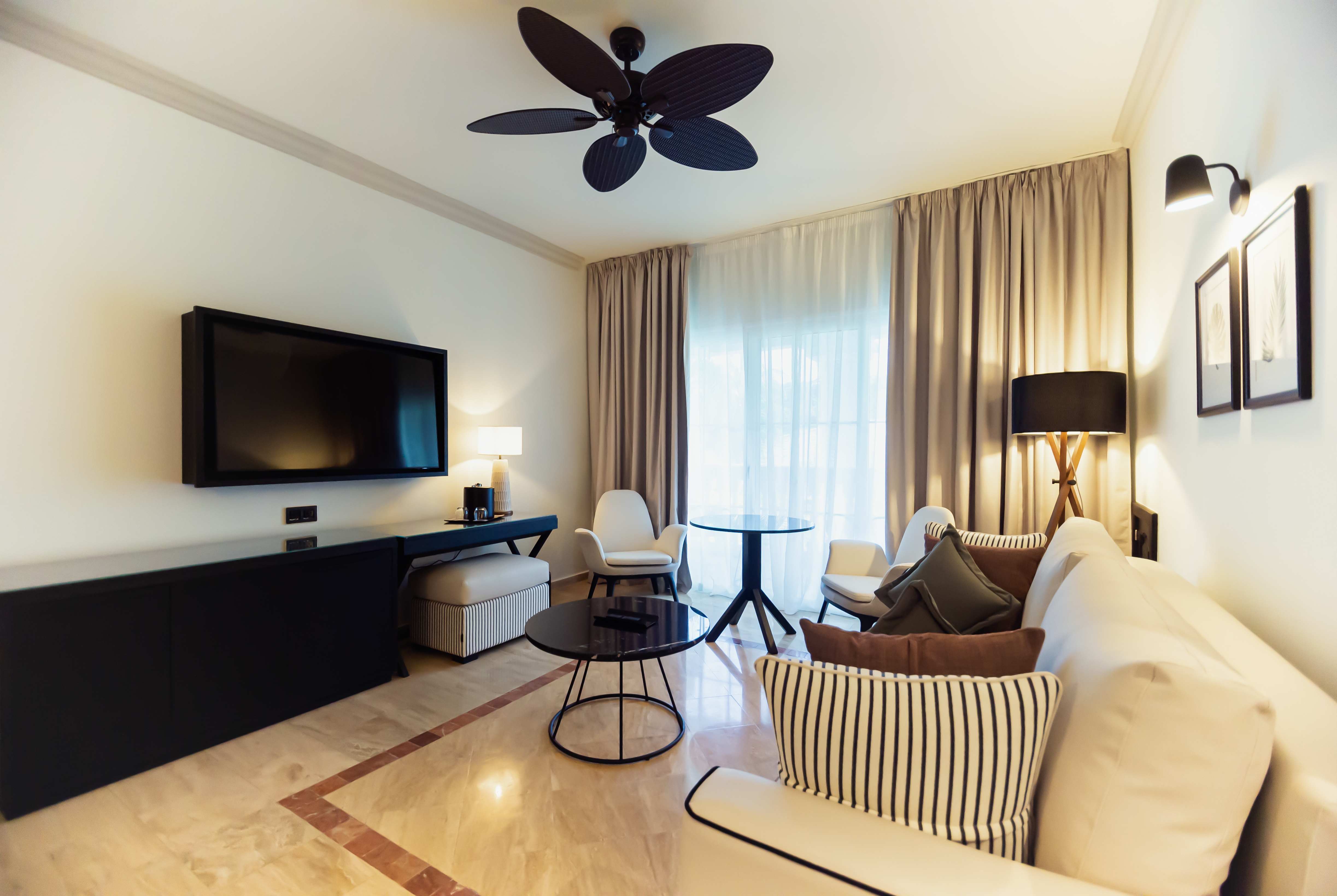 Grand Palladium Jamaica, All Inclusive Resort & Spa suite in Montego Bay, Other than US/Canada