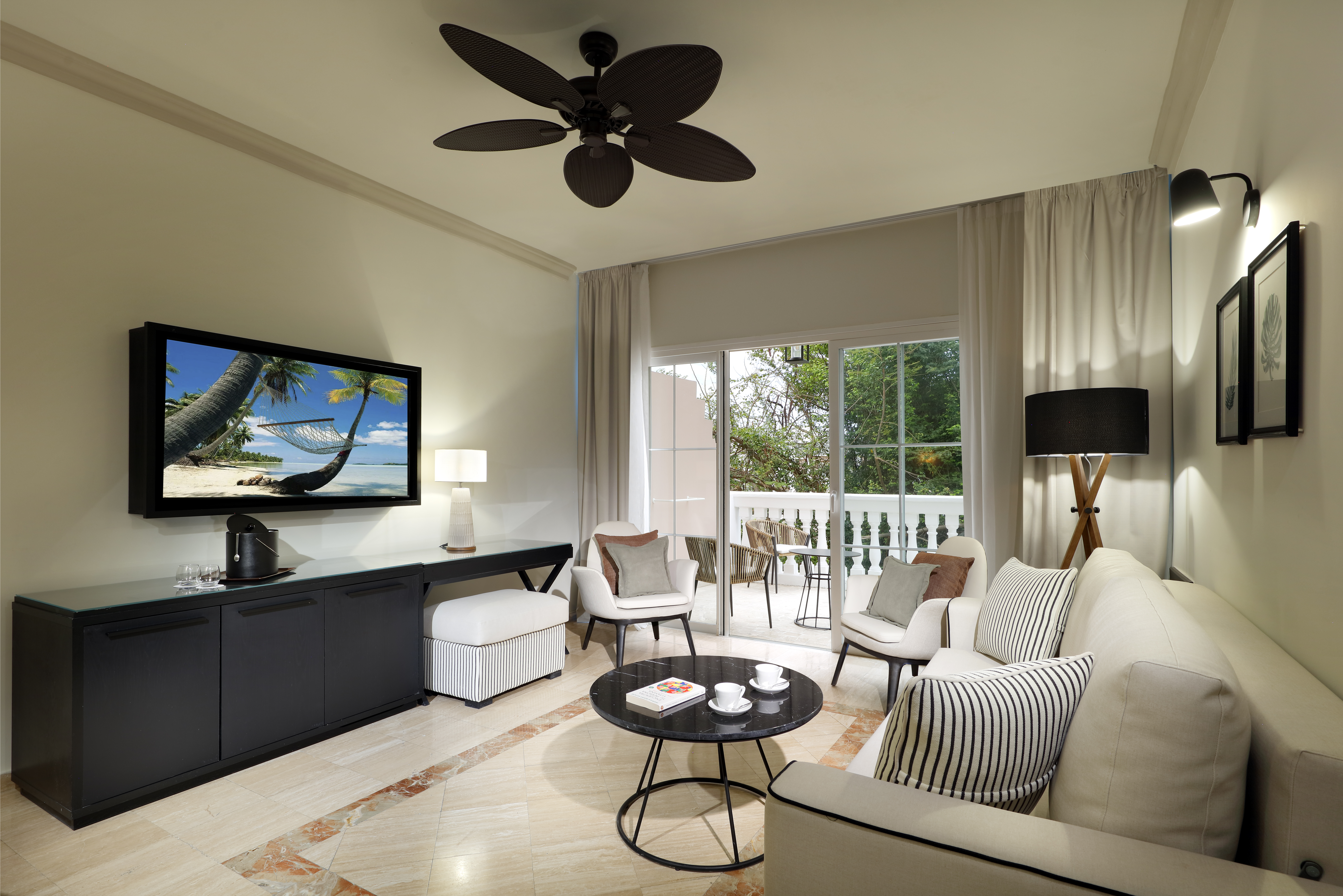 Grand Palladium Jamaica, All Inclusive Resort & Spa suite in Montego Bay, Other than US/Canada