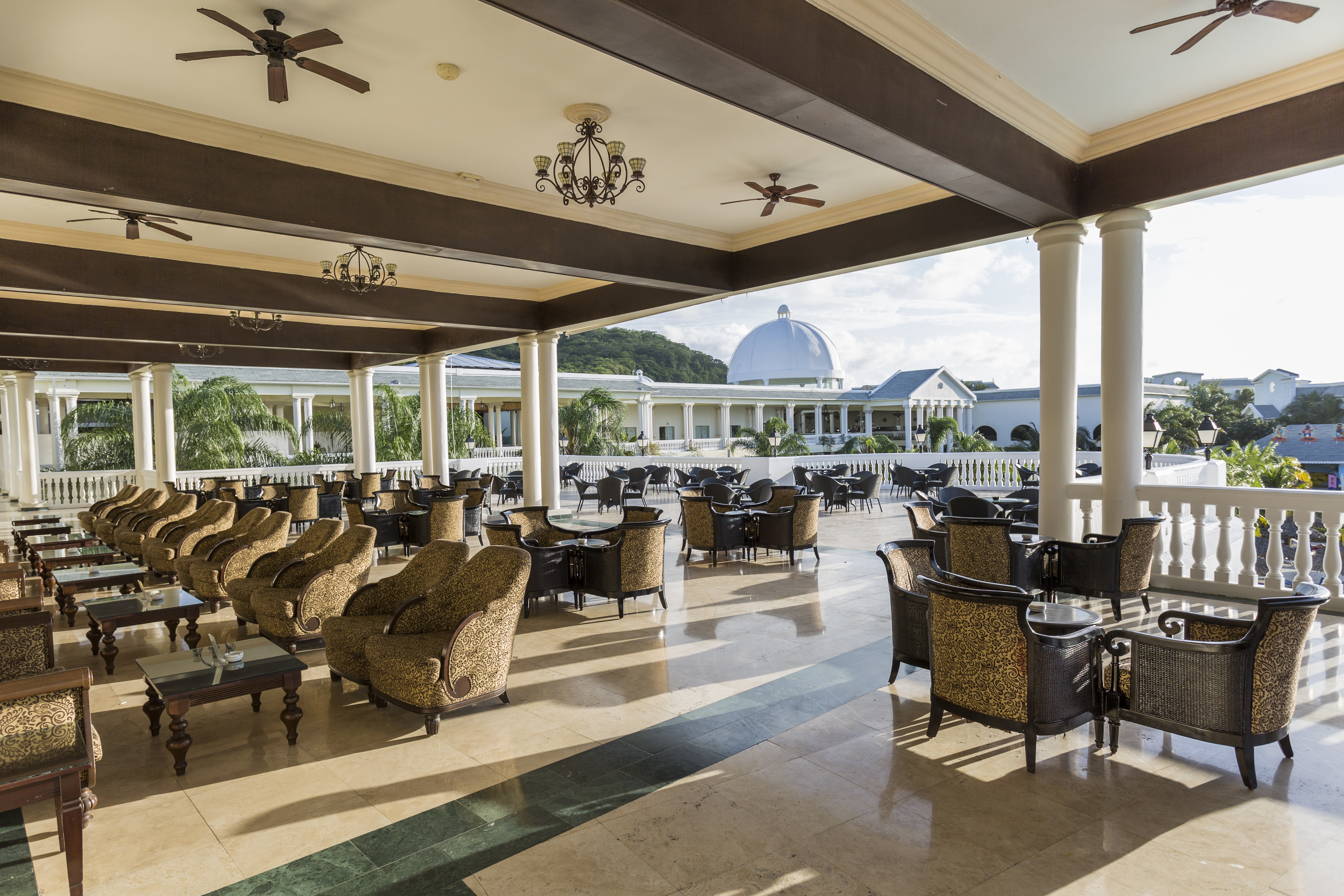 Bar at Grand Palladium Jamaica, All Inclusive Resort & Spa in Montego Bay, Other than US/Canada