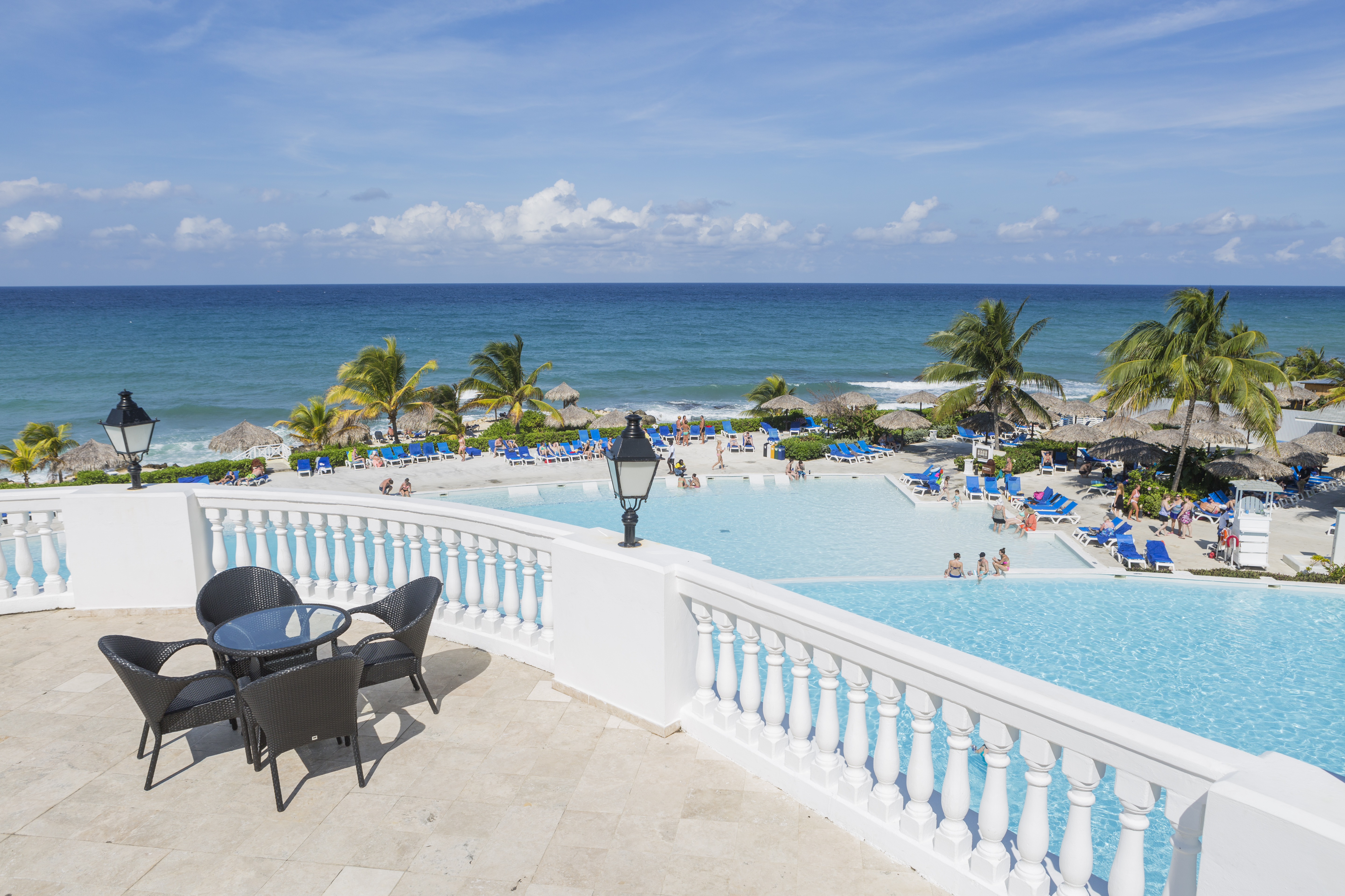 Bar at Grand Palladium Jamaica, All Inclusive Resort & Spa in Montego Bay, Other than US/Canada