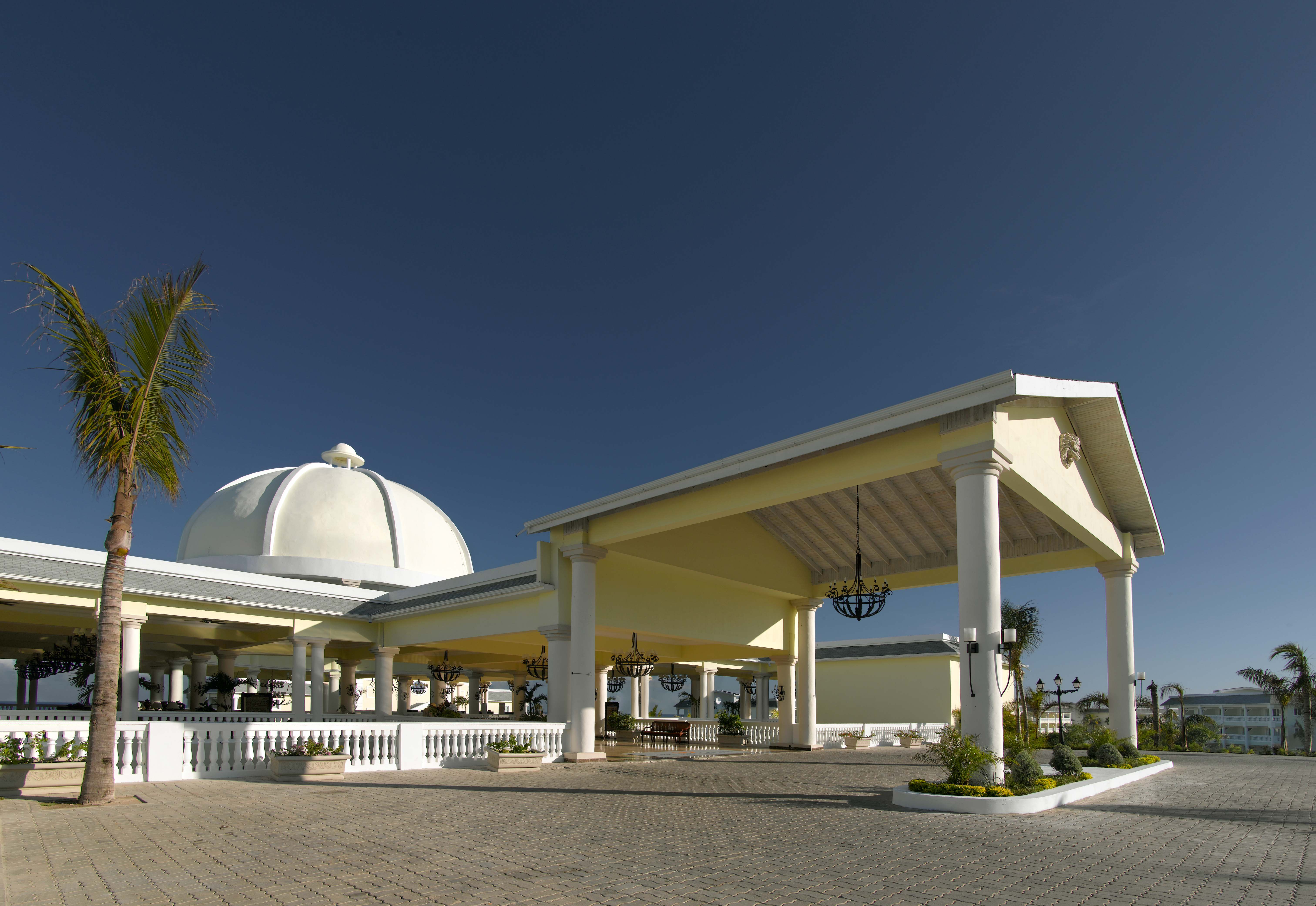 Exterior of Grand Palladium Jamaica, All Inclusive Resort & Spa hotel in Montego Bay, Other than US/Canada