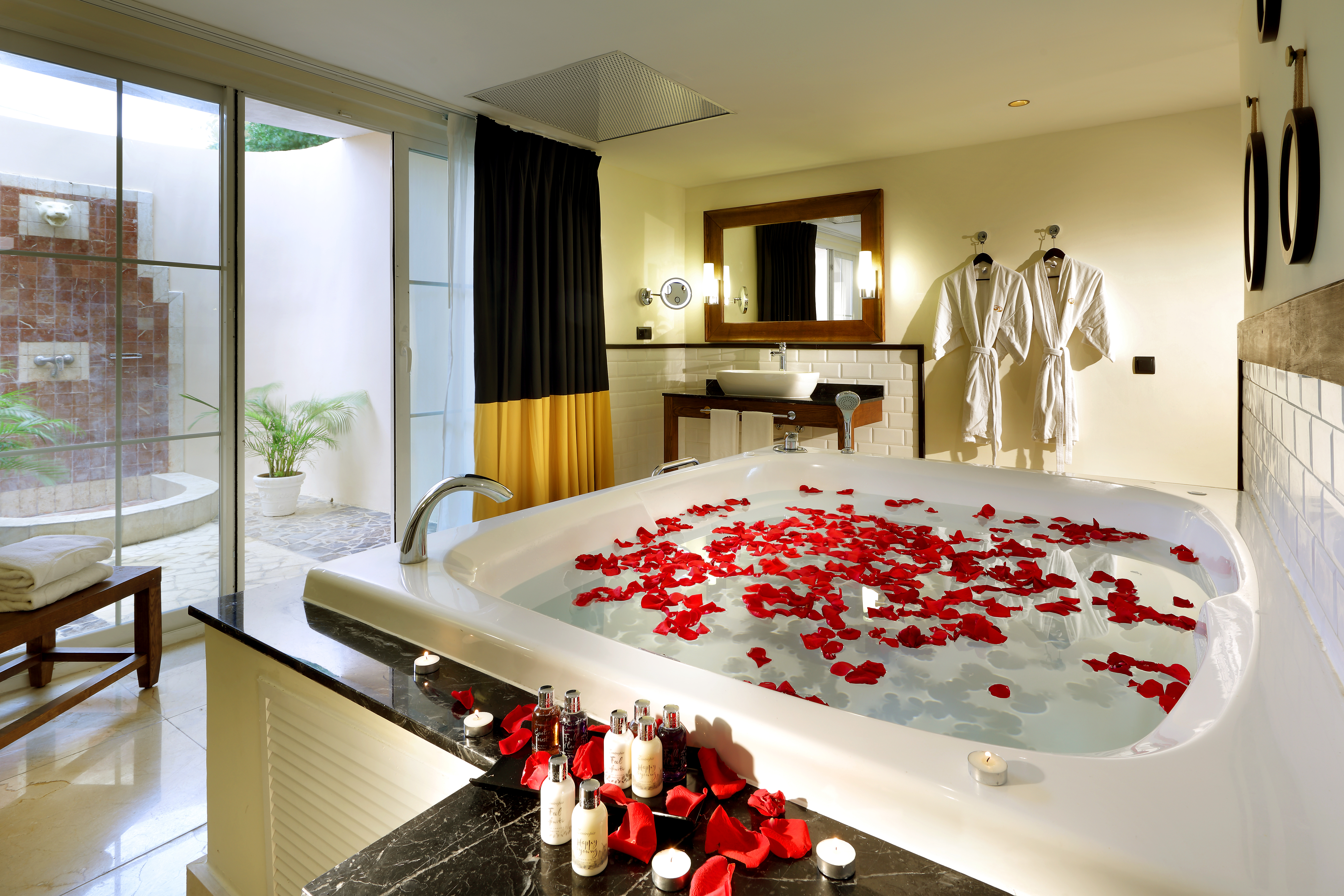 Grand Palladium Lady Hamilton, All Inclusive Resort & Spa suite in Montego Bay, Other than US/Canada