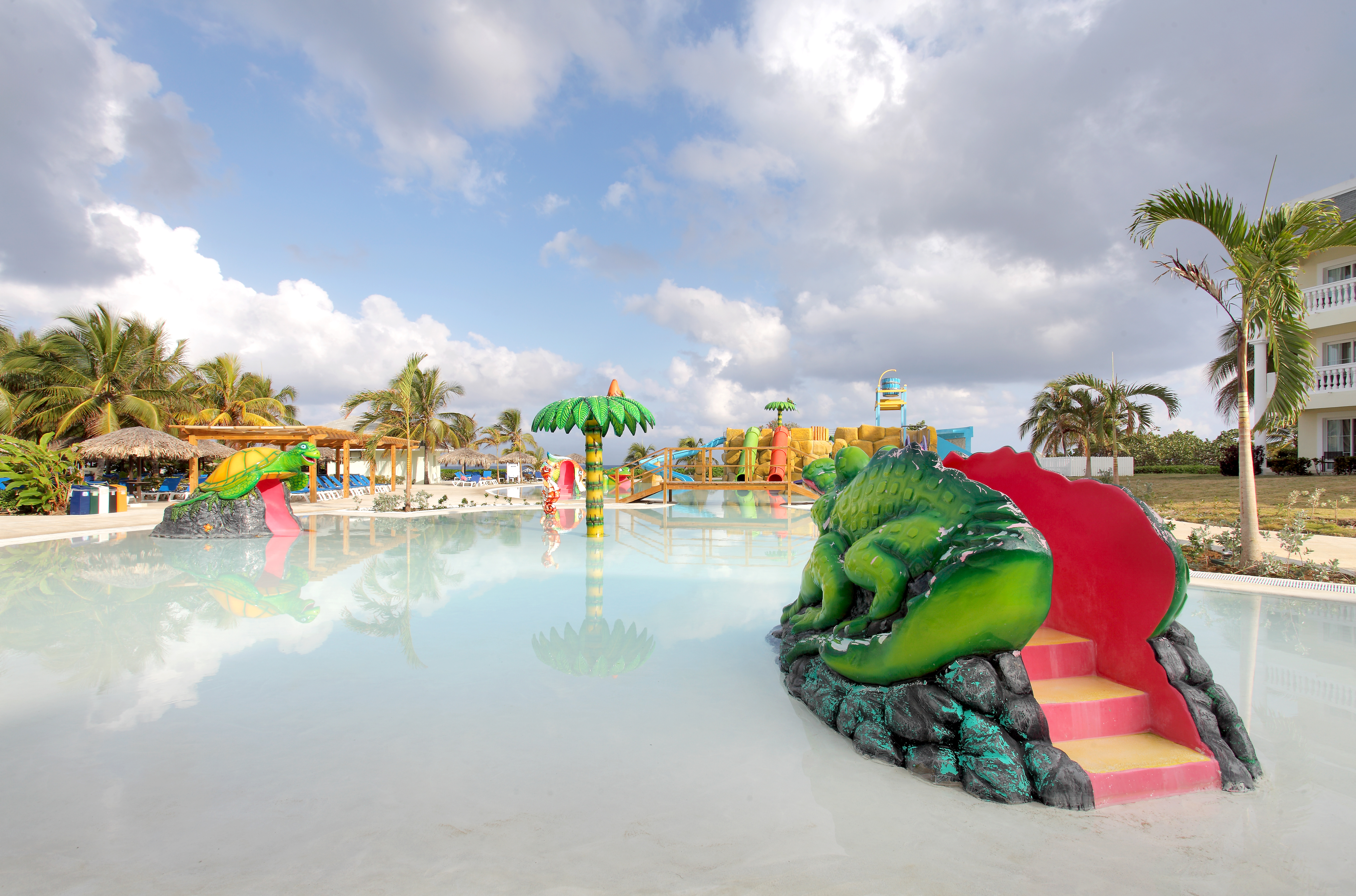 Pool at the Grand Palladium Lady Hamilton, All Inclusive Resort & Spa in Montego Bay, Other than US/Canada