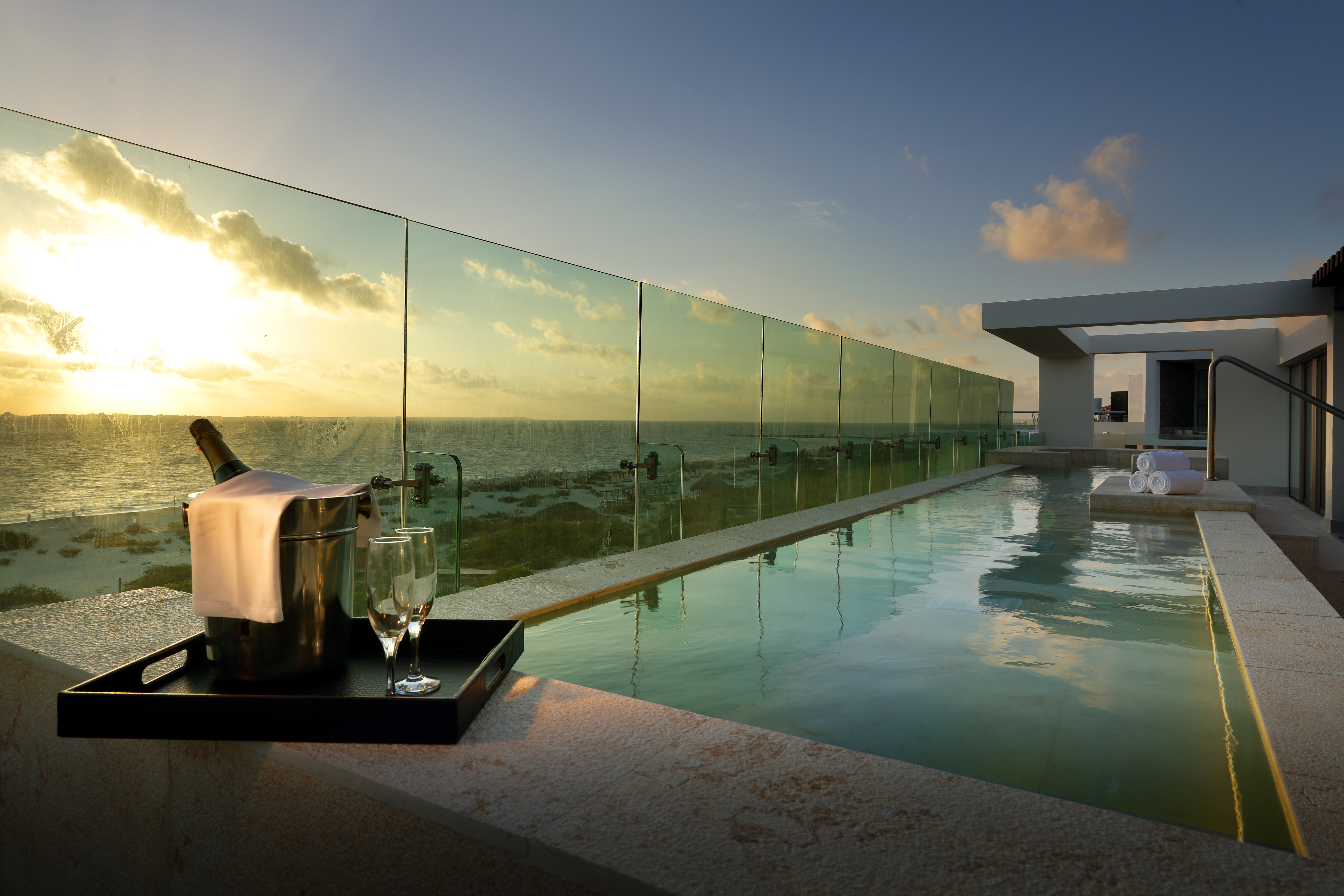 Grand Palladium Select Costa Mujeres - All Inclusive suite in Cancun, Other than US/Canada