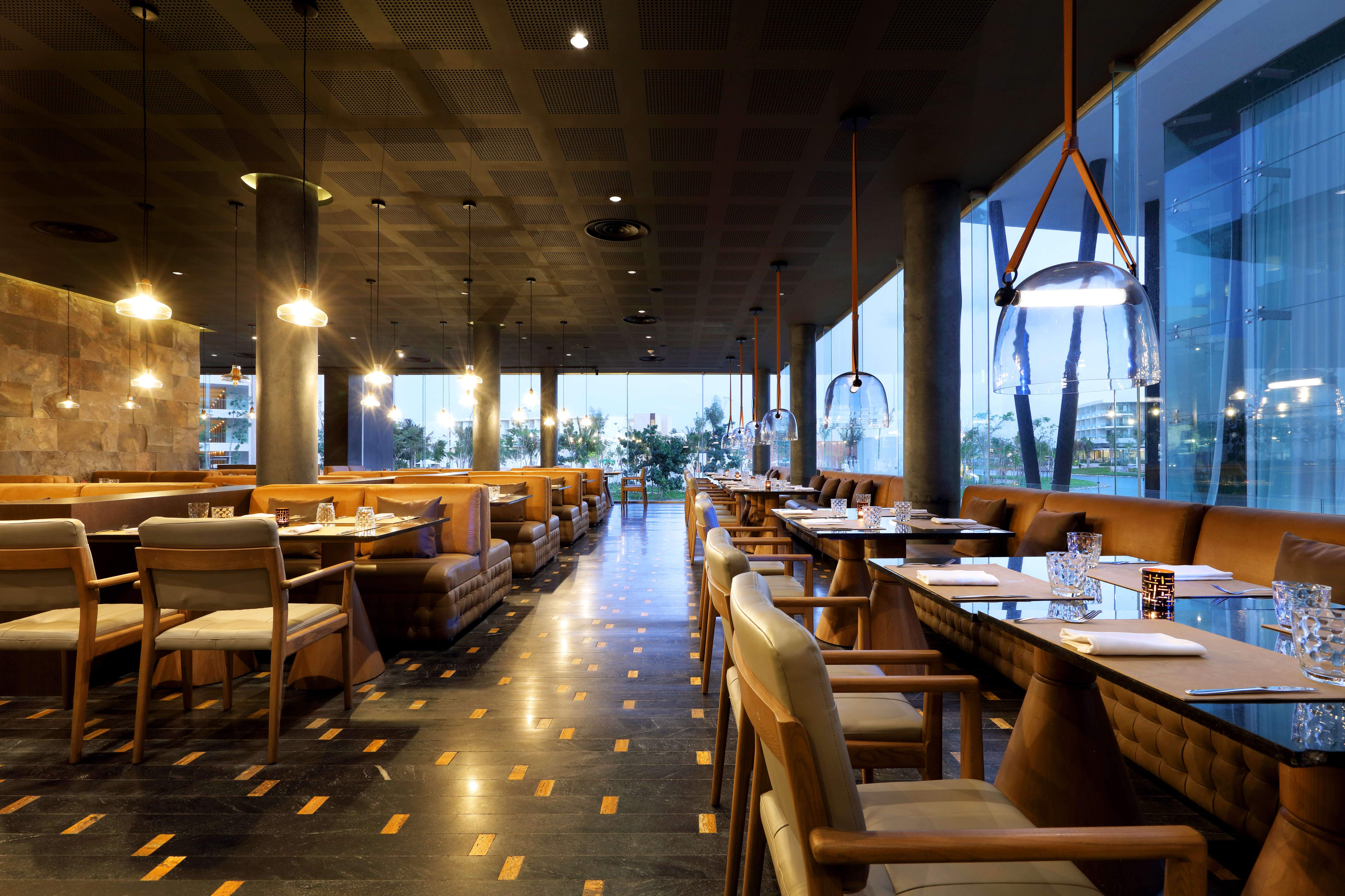 TRS Coral Costa Mujeres, a Registry Collection Hotel restaurant in Cancun, Other than US/Canada