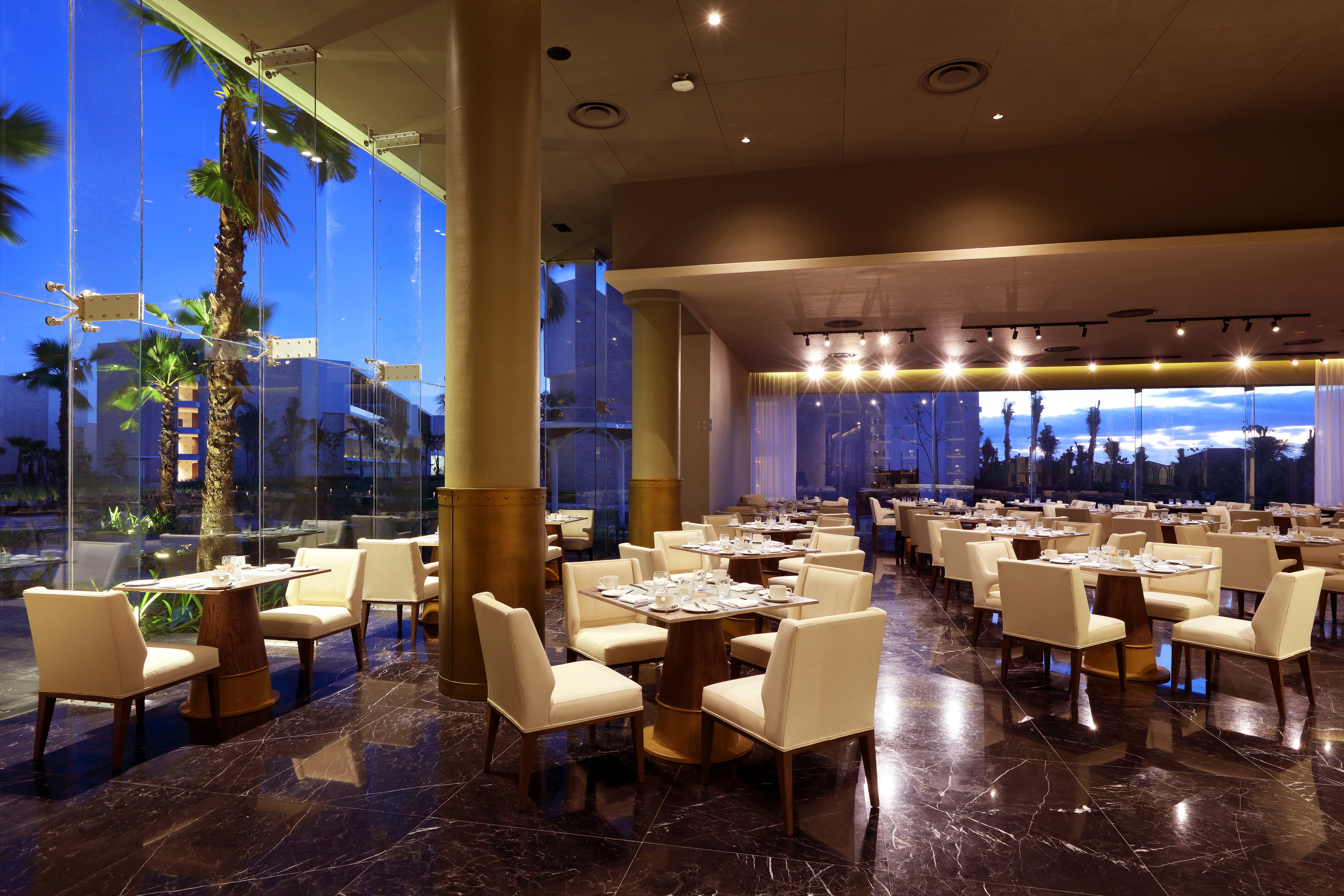 TRS Coral Costa Mujeres, a Registry Collection Hotel restaurant in Cancun, Other than US/Canada
