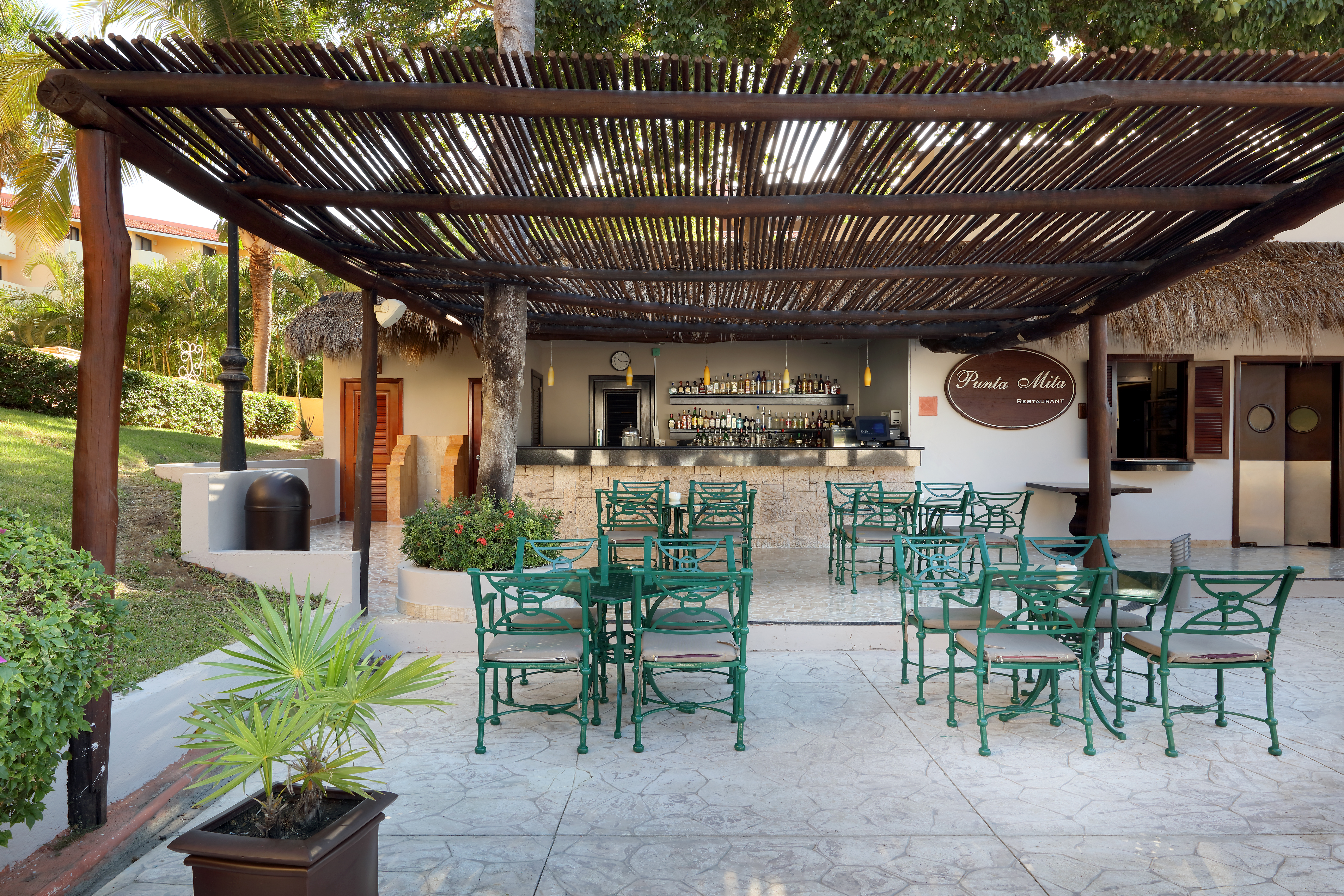 Bar at Grand Palladium Vallarta, All Inclusive Resort & Spa in Punta Mita, Other than US/Canada