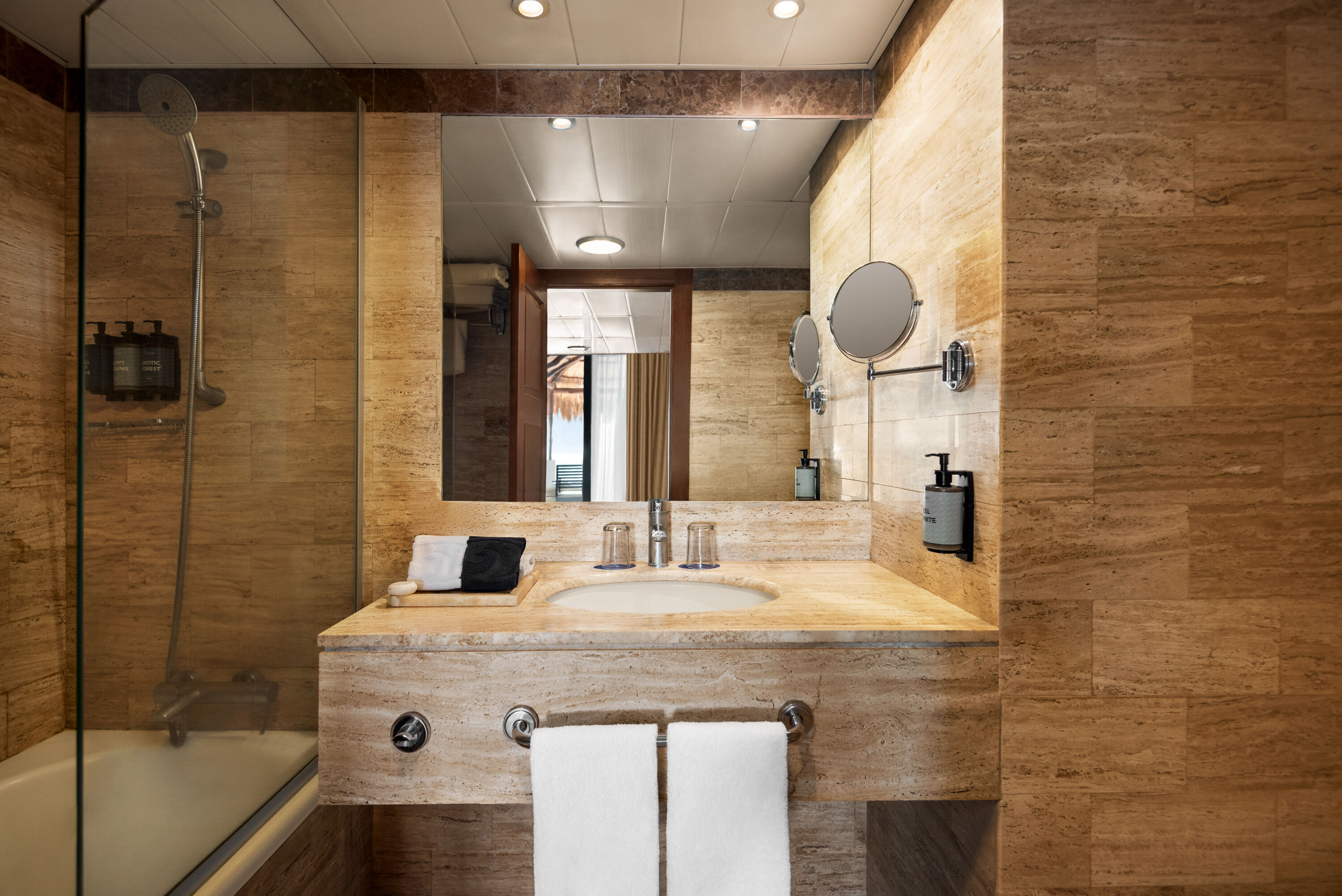 Guest room bath at the Grand Palladium Vallarta, All Inclusive Resort & Spa in Punta Mita, Other than US/Canada