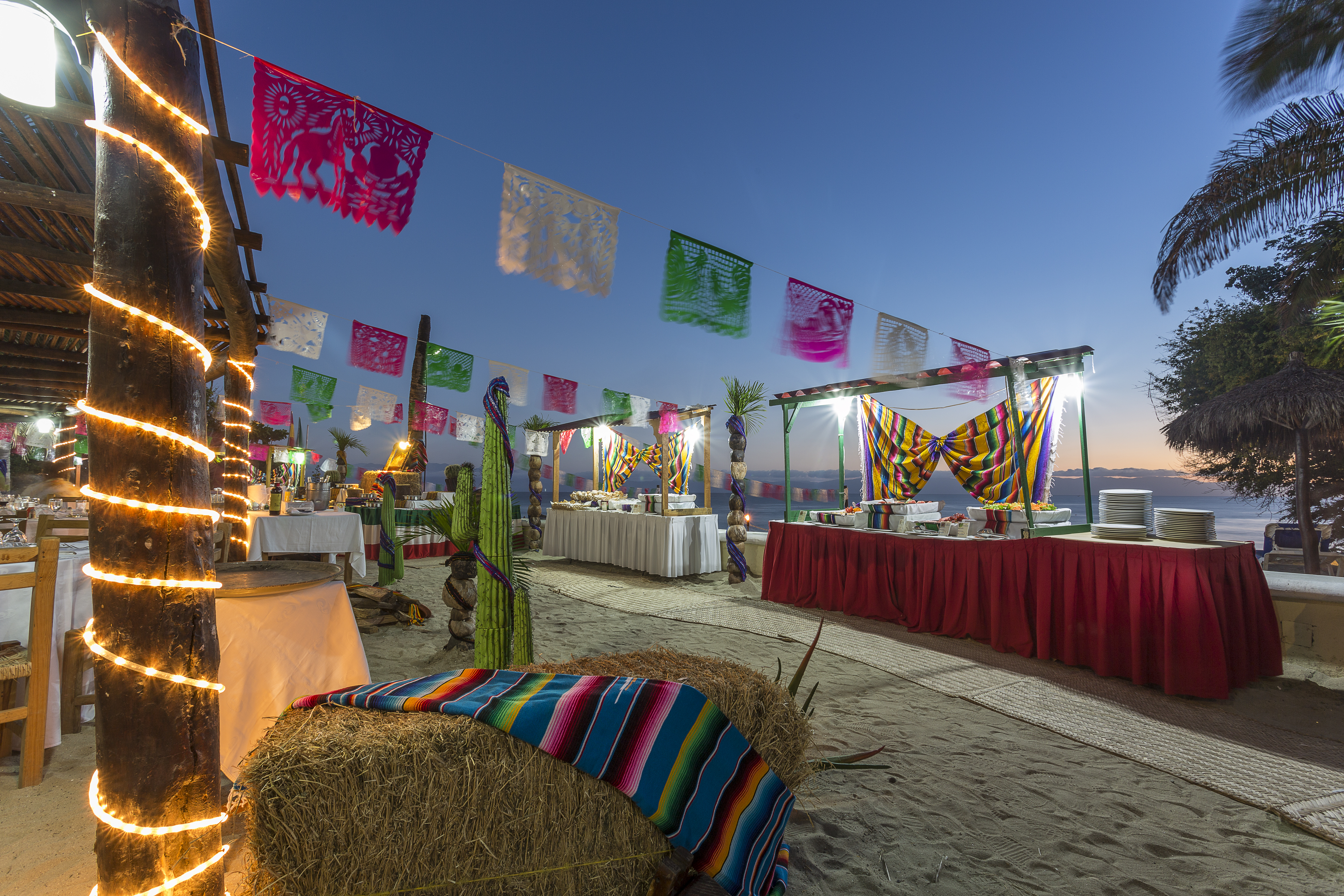 Grand Palladium Vallarta, All Inclusive Resort & Spa restaurant in Punta Mita, Other than US/Canada