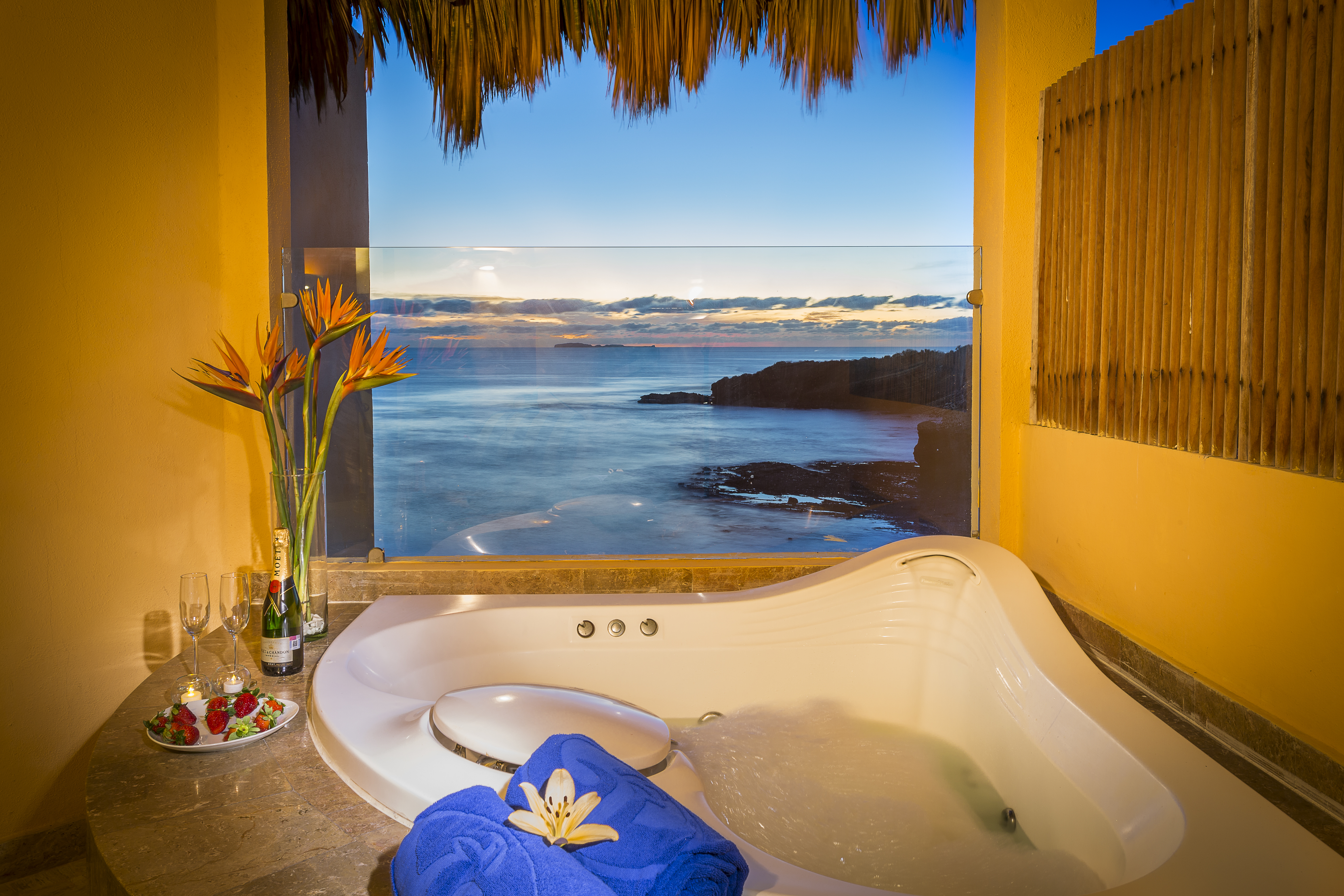 Grand Palladium Vallarta, All Inclusive Resort & Spa suite in Punta Mita, Other than US/Canada