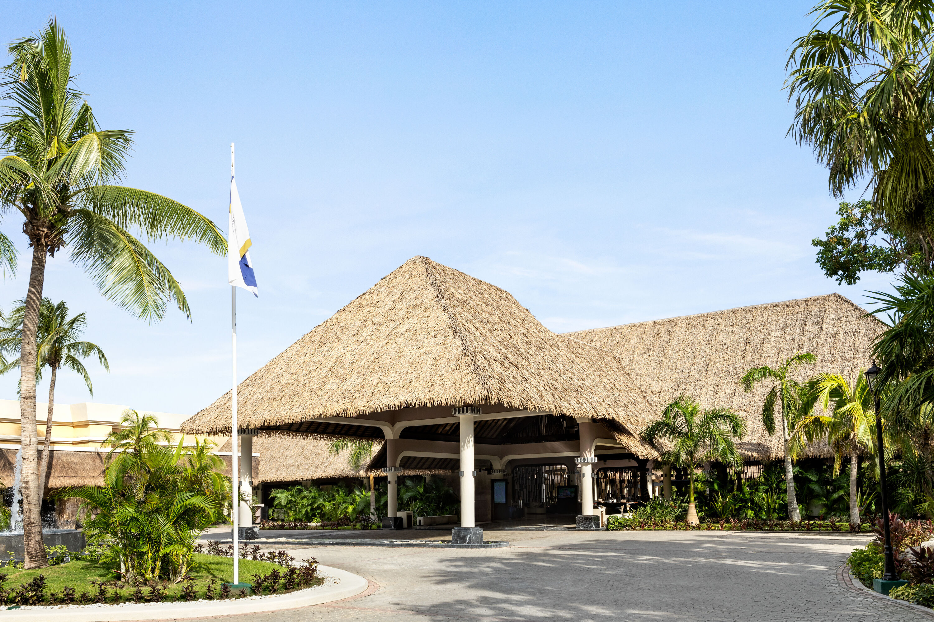 Exterior of Grand Palladium Colonial Riviera Maya, All Inclusive Resort hotel in Riviera Maya, Other than US/Canada