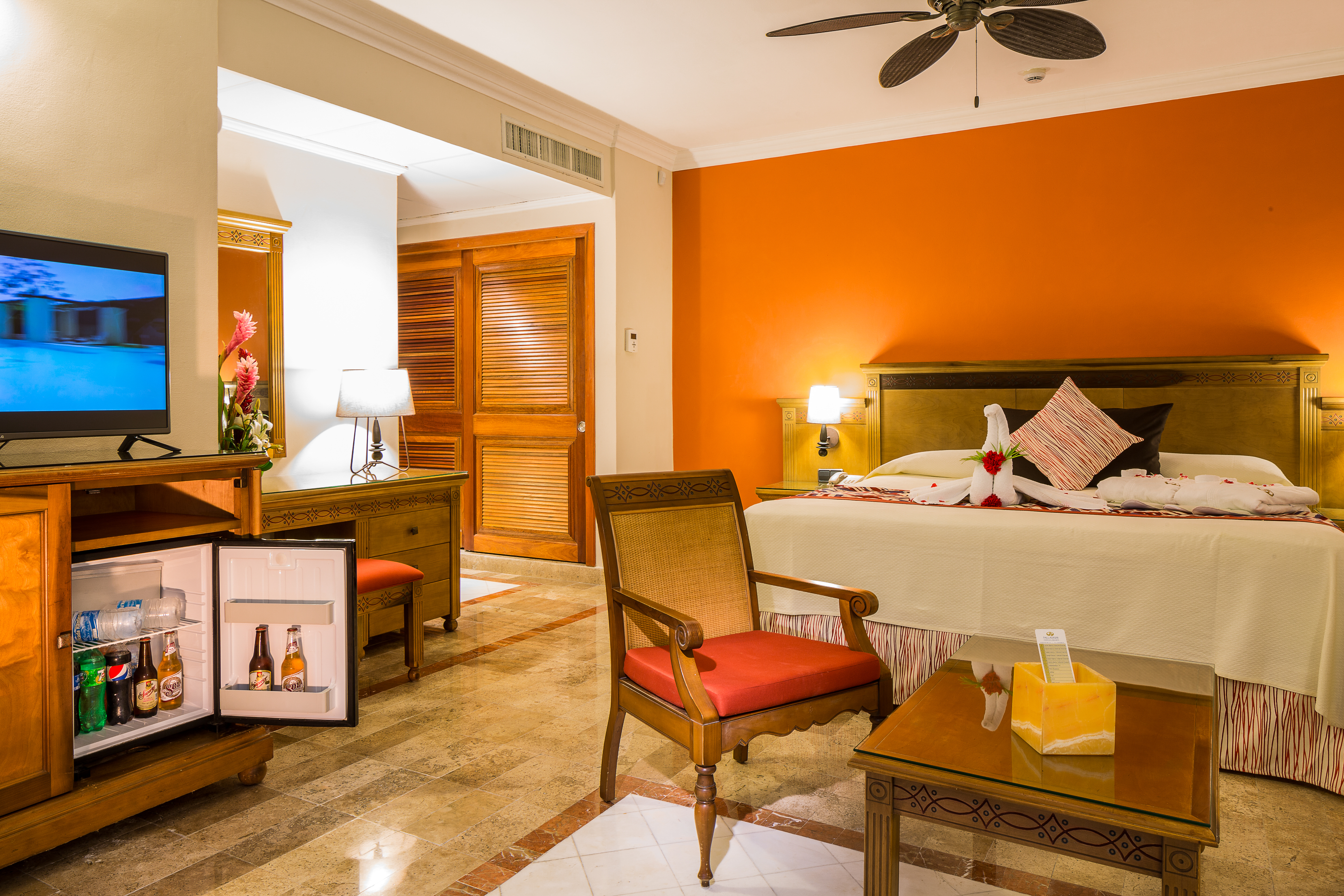 Guest room at the Grand Palladium Colonial Riviera Maya, All Inclusive Resort in Riviera Maya, Other than US/Canada