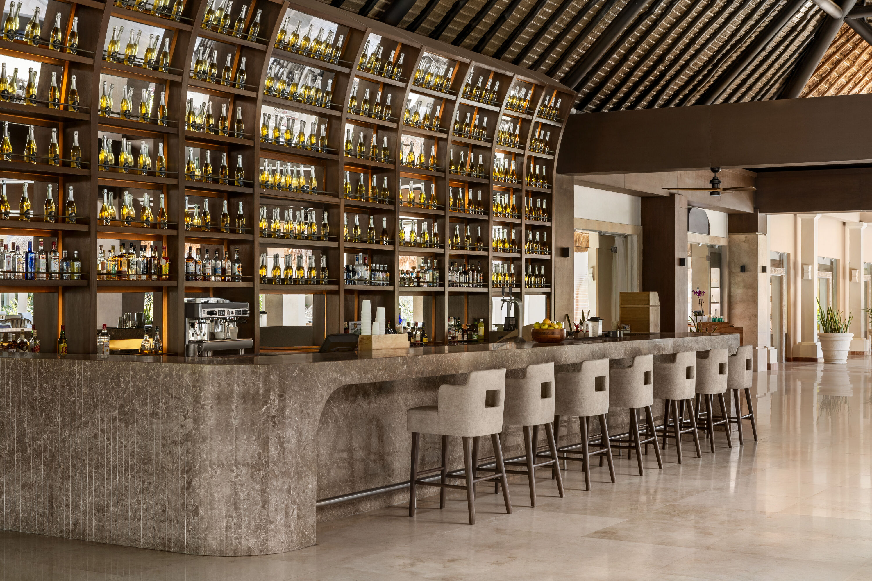 Bar at Grand Palladium Kantenah Riviera Maya, All Inclusive Resort in Riviera Maya, Other than US/Canada