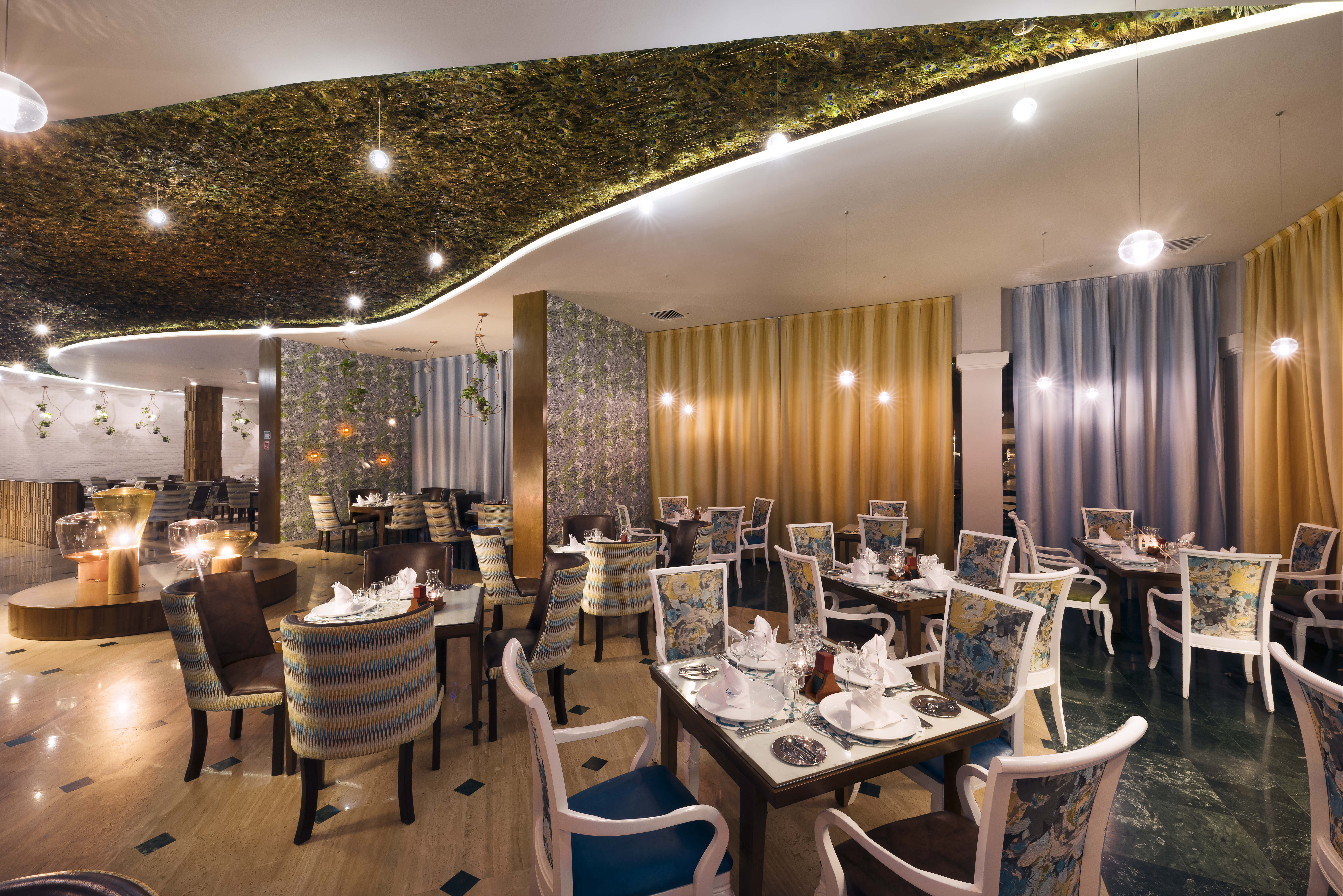 Grand Palladium Kantenah Riviera Maya, All Inclusive Resort restaurant in Riviera Maya, Other than US/Canada
