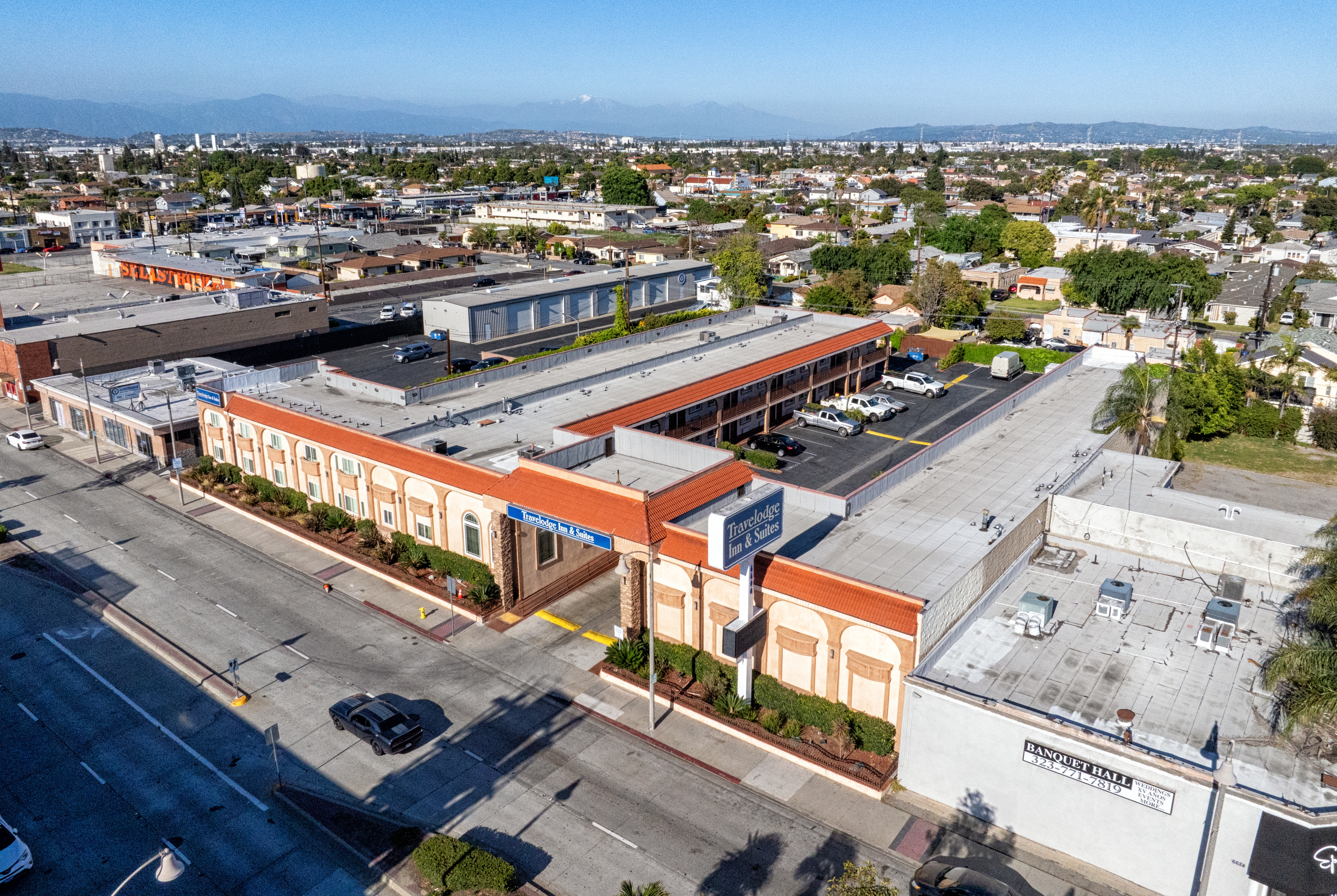 Exterior of Travelodge Inn & Suites by Wyndham Bell Los Angeles Area hotel in Bell, California