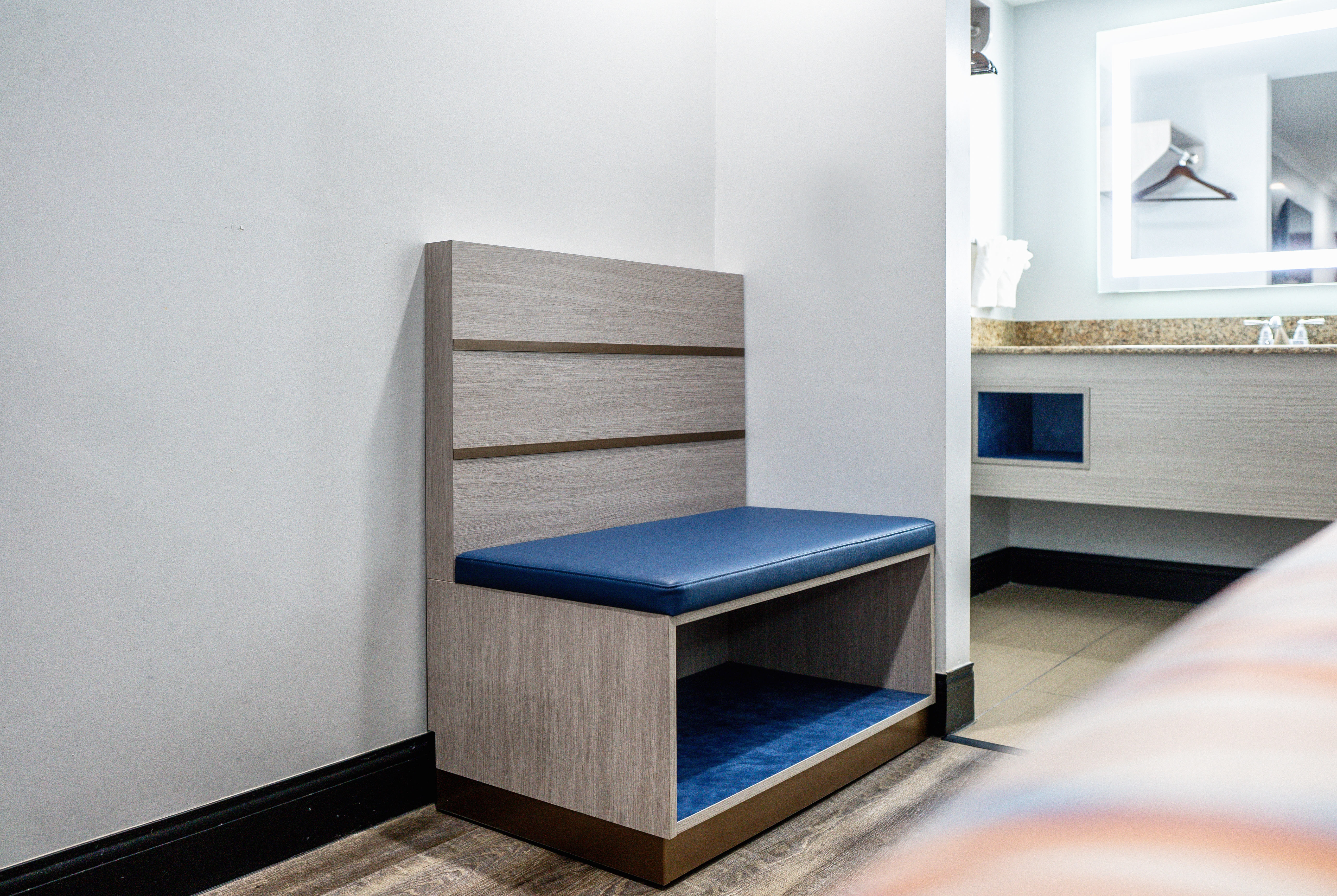 Guest room bath at the Travelodge Inn & Suites by Wyndham Bell Los Angeles Area in Bell, California