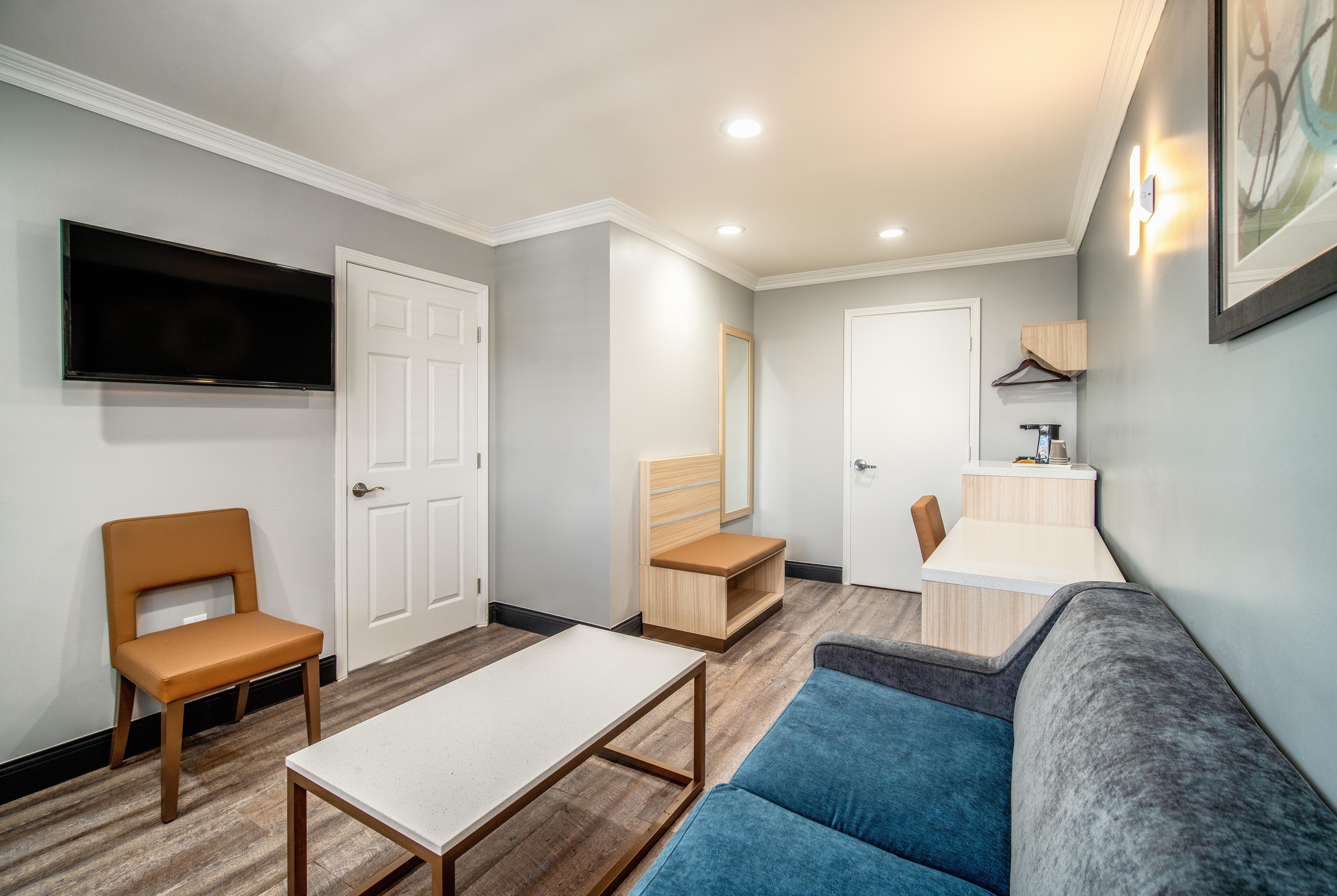 Guest room at the Travelodge Inn & Suites by Wyndham Bell Los Angeles Area in Bell, California