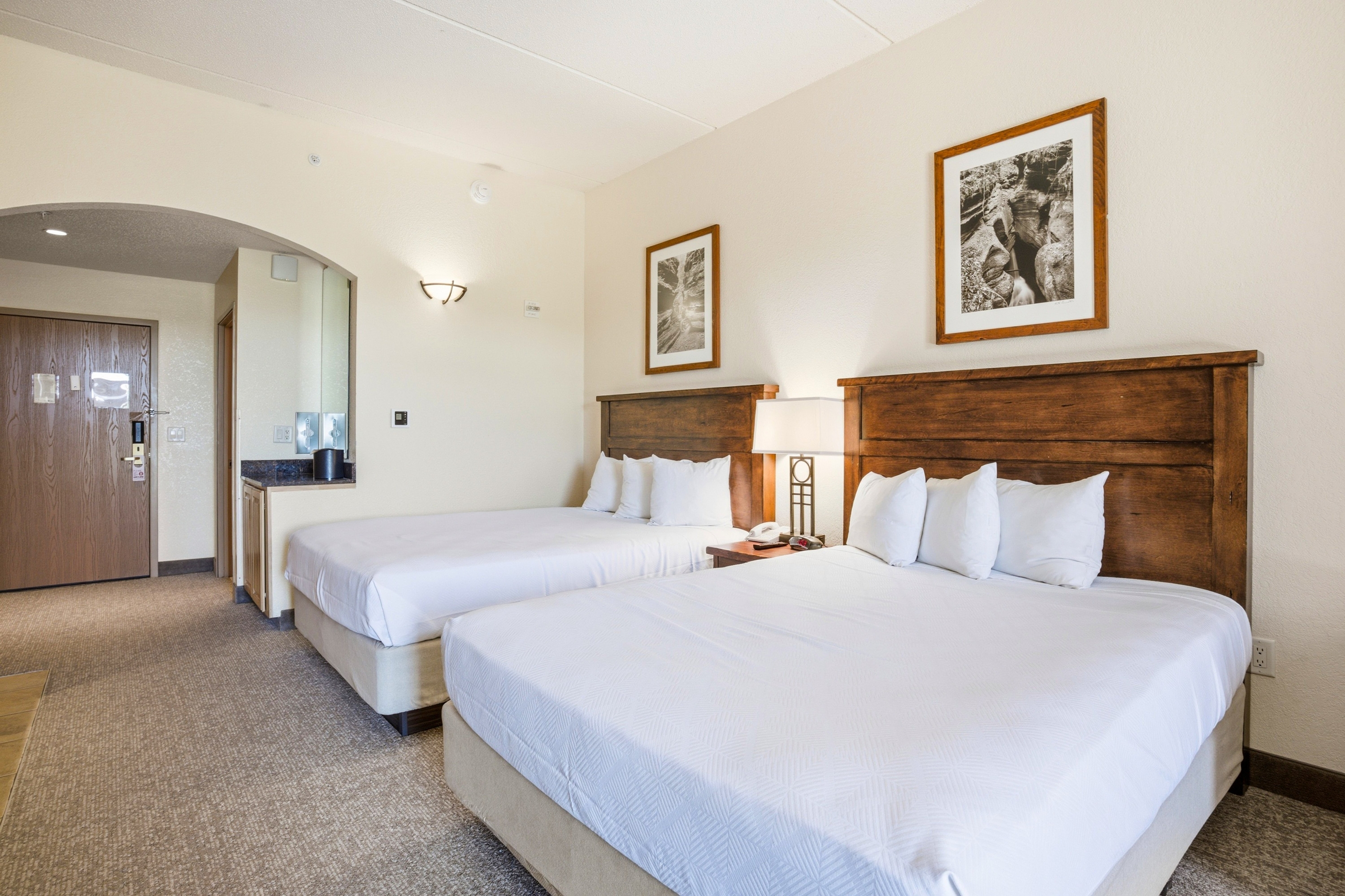 Guest room at the Chula Vista Resort, Trademark Collection by Wyndham in Wisconsin Dells, Wisconsin