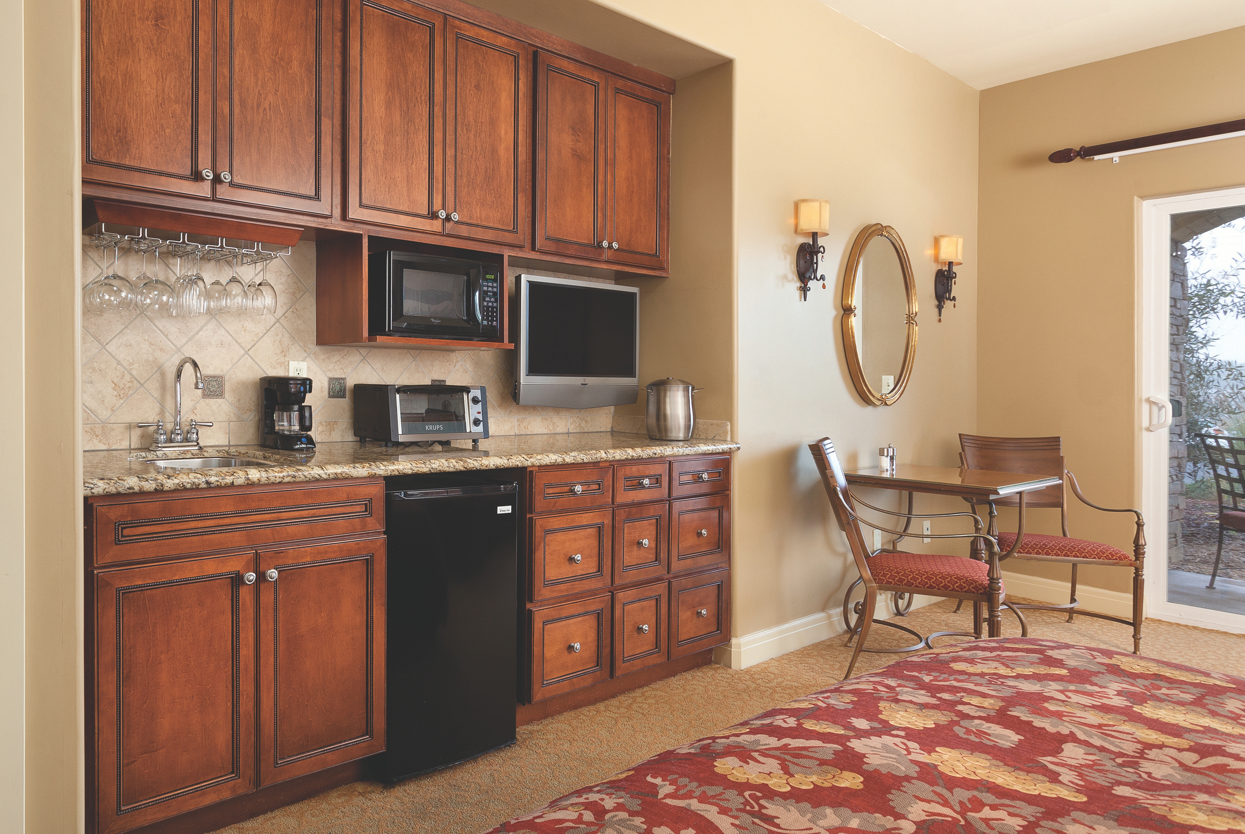 Club Wyndham Vino Bello Resort suite kitchen in Napa, California
