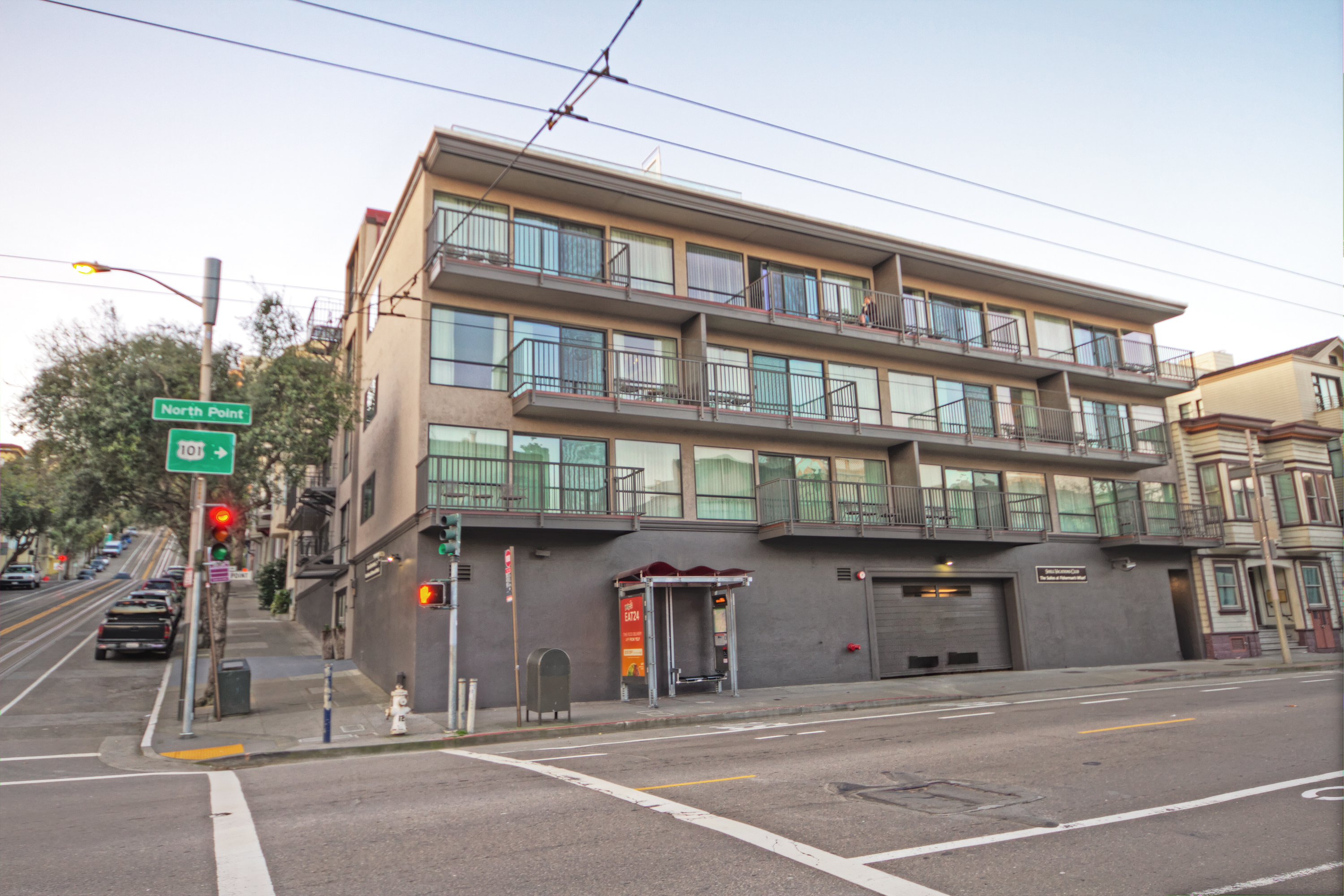Exterior of Suites at Fisherman's Wharf hotel in San Francisco, California