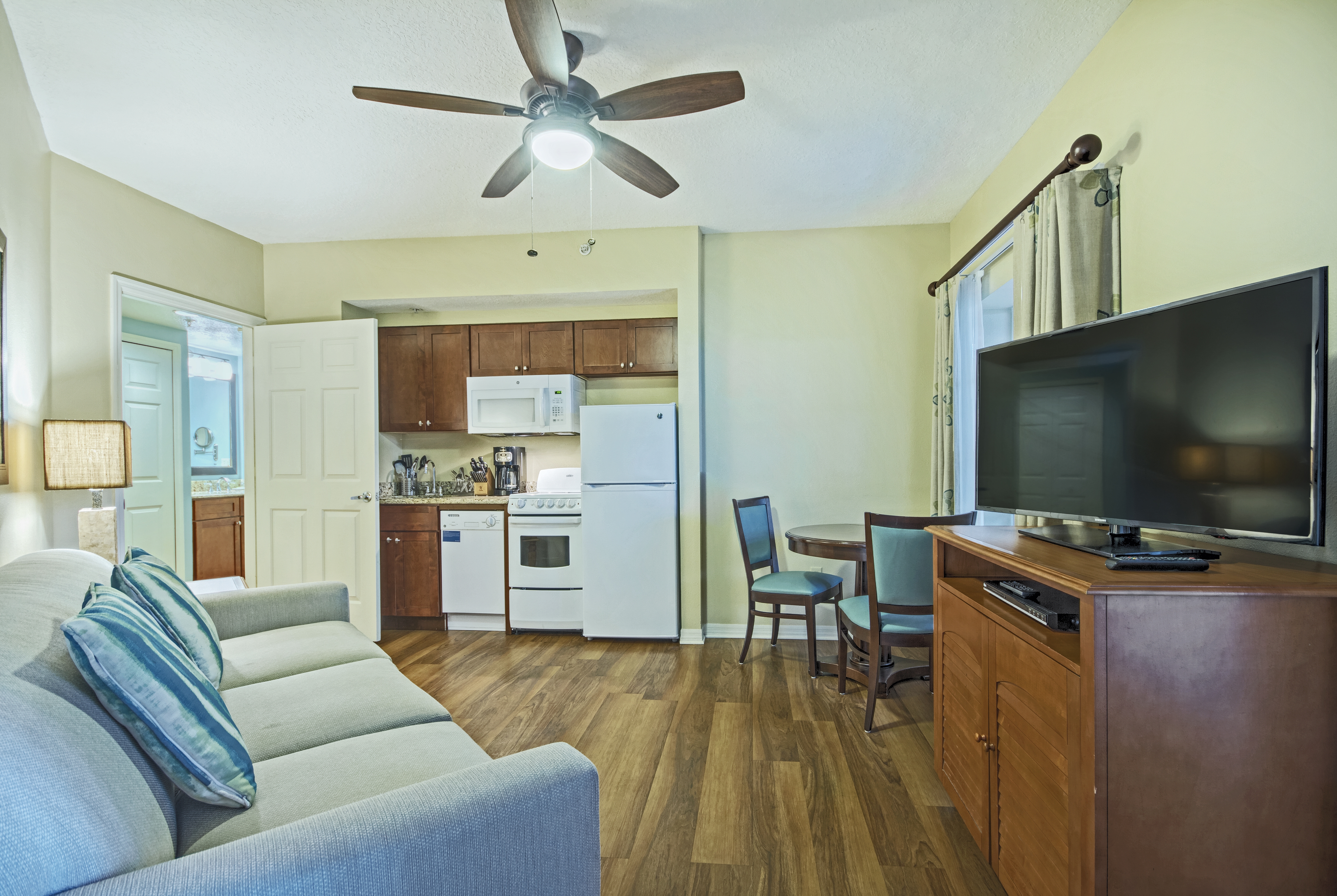 Guest room at the Club Wyndham Cypress Palms in Kissimmee, Florida