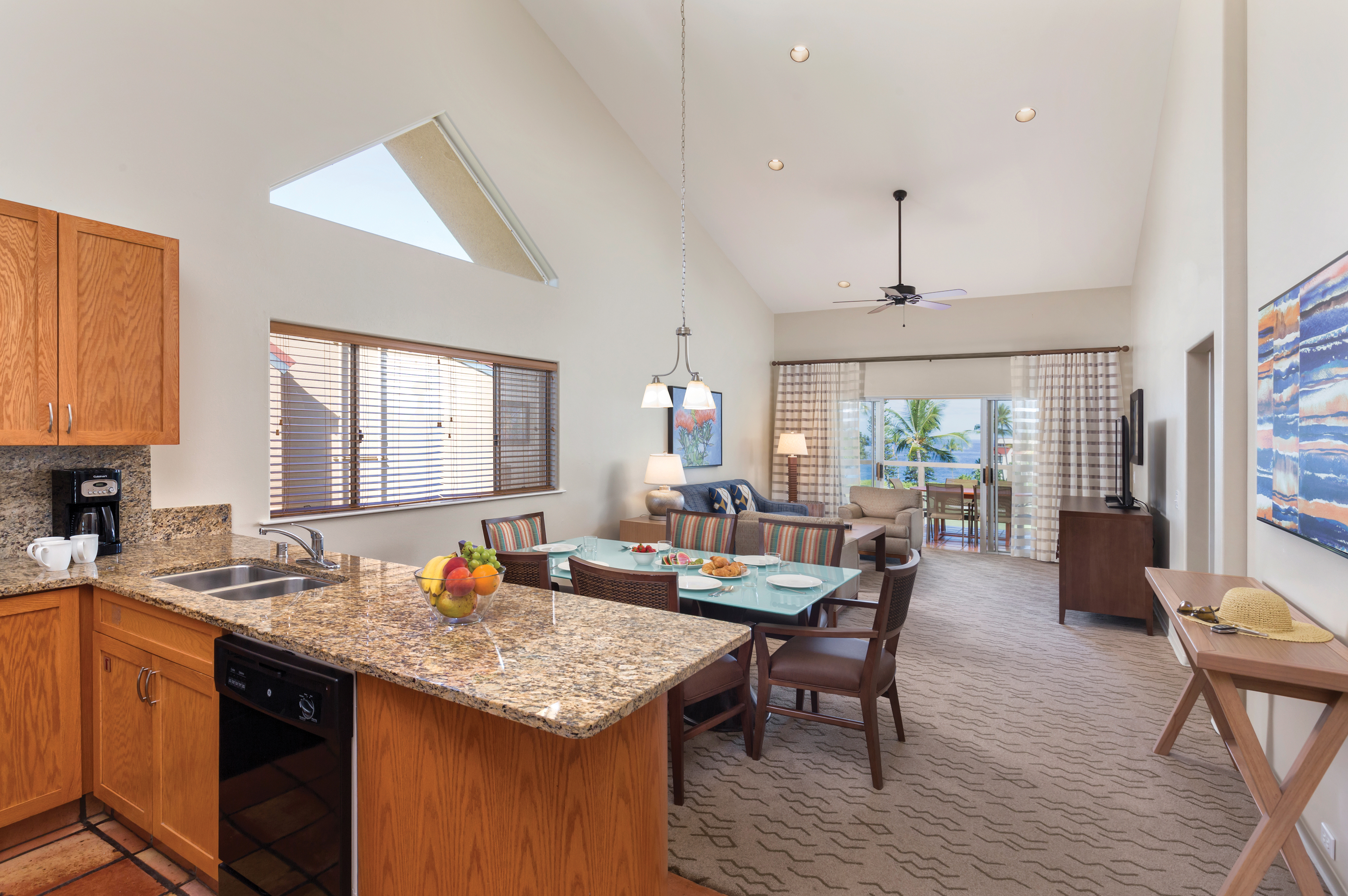 Guest room at the Shell Vacations Club Kona Coast Resort in Kailua Kona, Hawaii