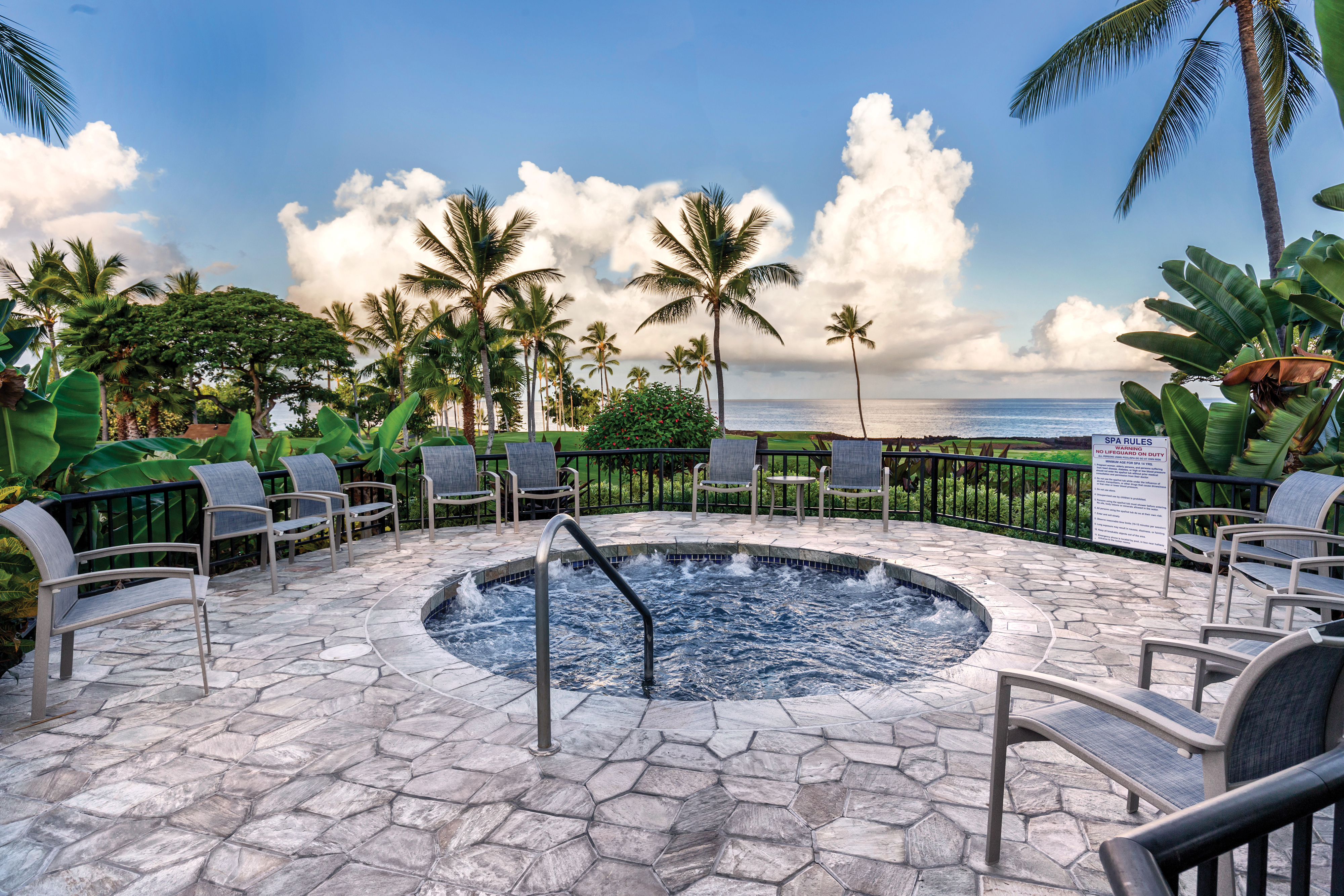Pool at the Shell Vacations Club Kona Coast Resort in Kailua Kona, Hawaii