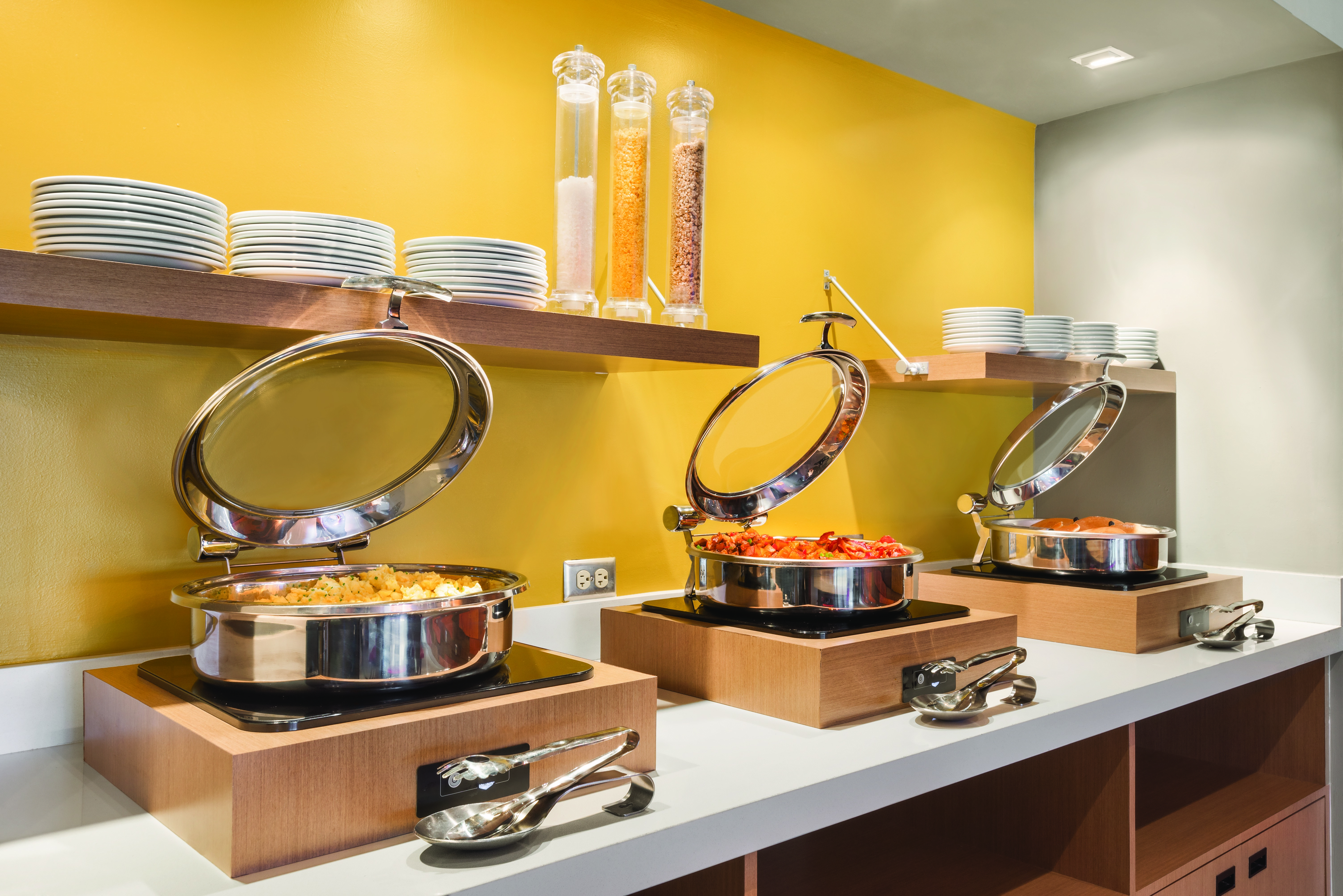 Free breakfast at TRYP by Wyndham Isla Verde in Carolina, Other than US/Canada