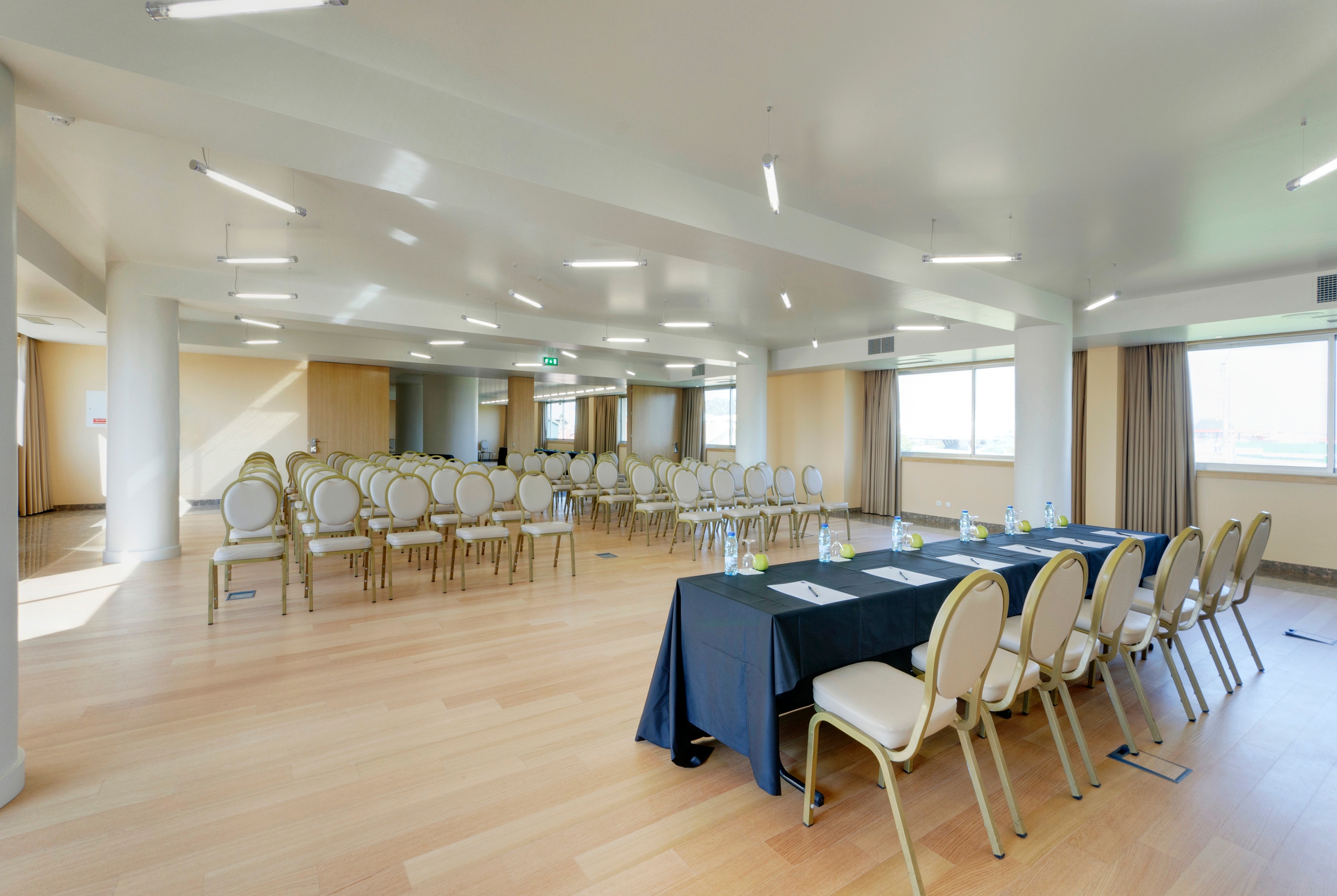 Meeting room at TRYP by Wyndham Porto Expo Hotel in Porto, Other than US/Canada