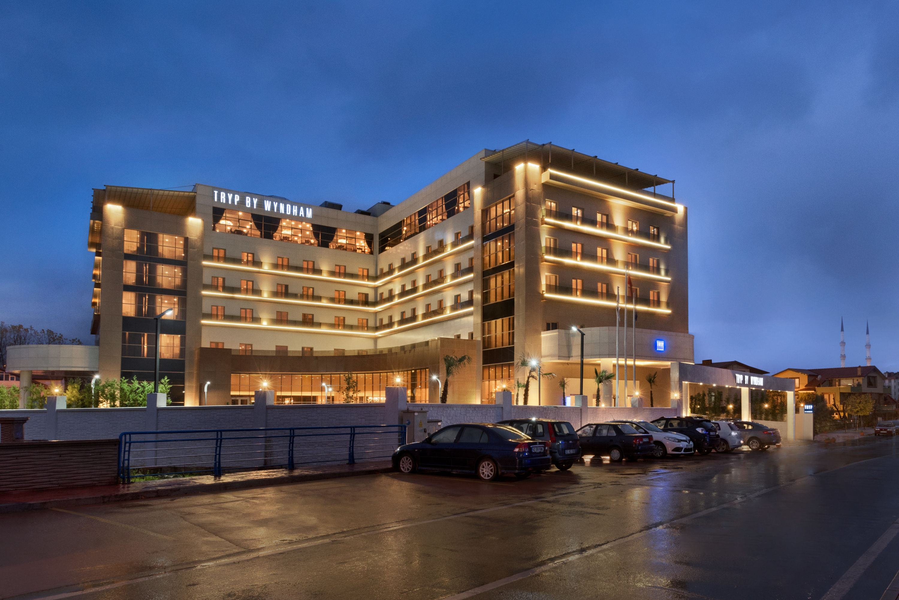 Exterior of TRYP by Wyndham Izmit hotel in Kocaeli, Other than US/Canada