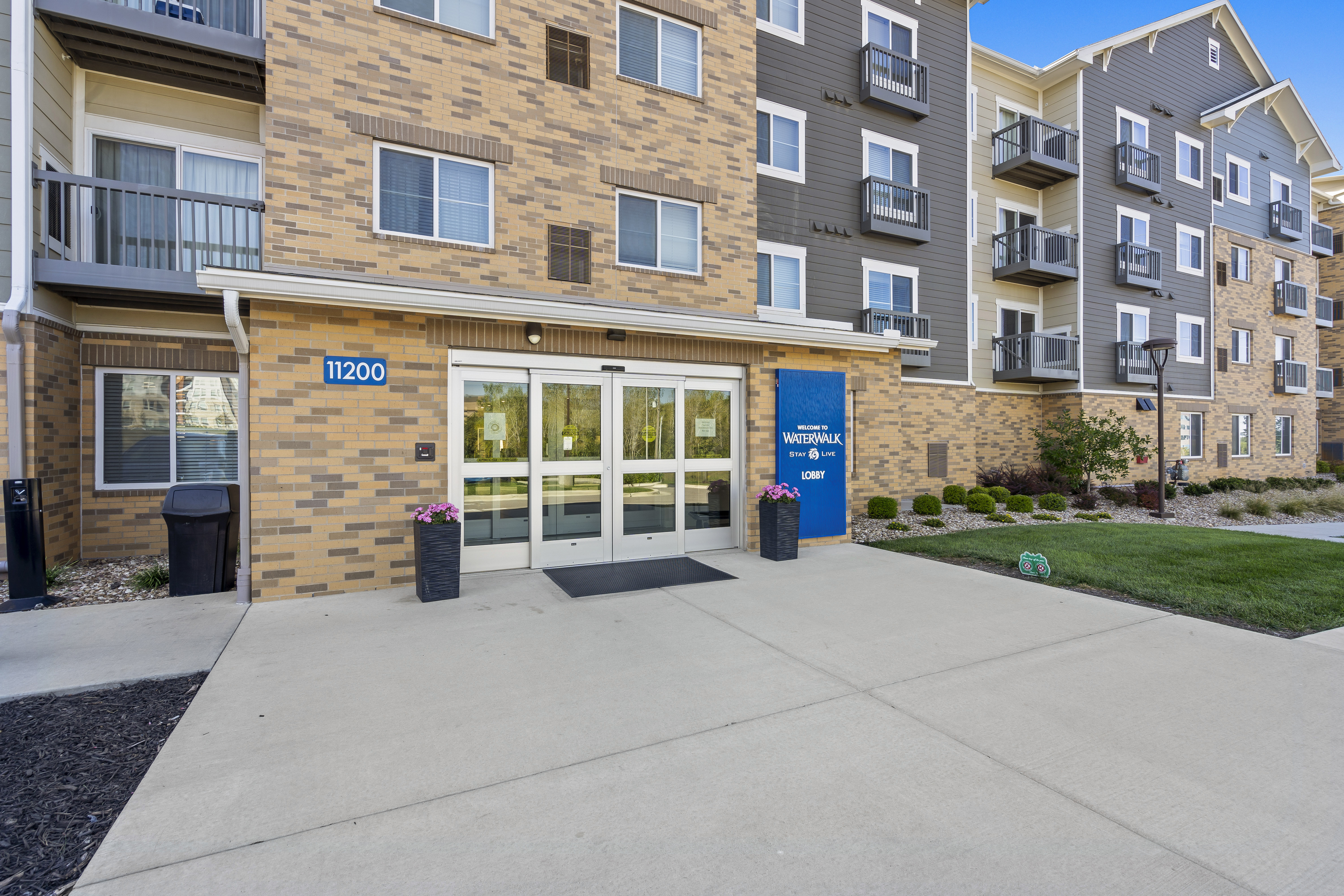 Exterior of WaterWalk Extended Stay Kansas City - Overland Pk hotel in Overland Park, Kansas