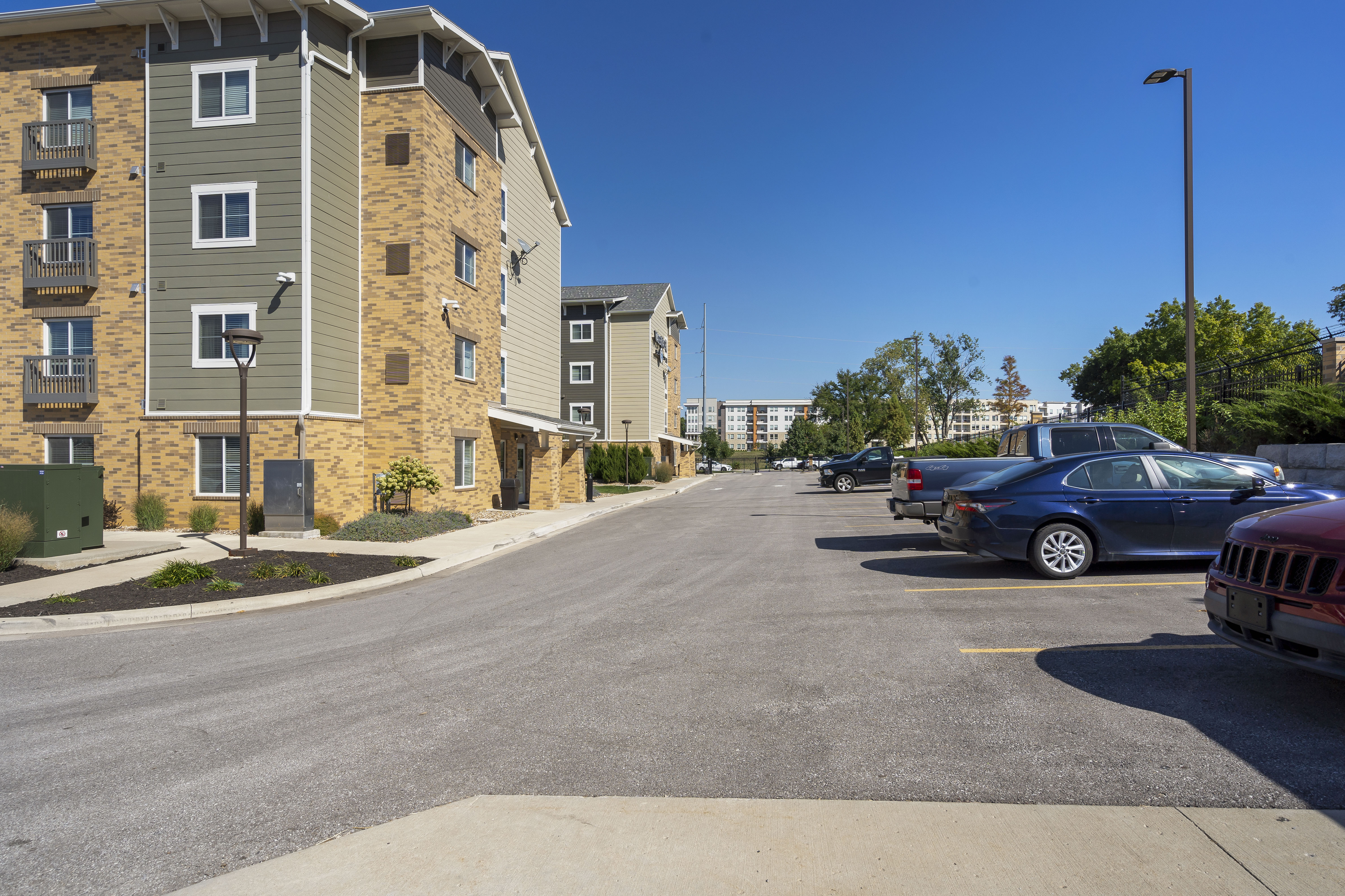 Exterior of WaterWalk Extended Stay Kansas City - Overland Pk hotel in Overland Park, Kansas