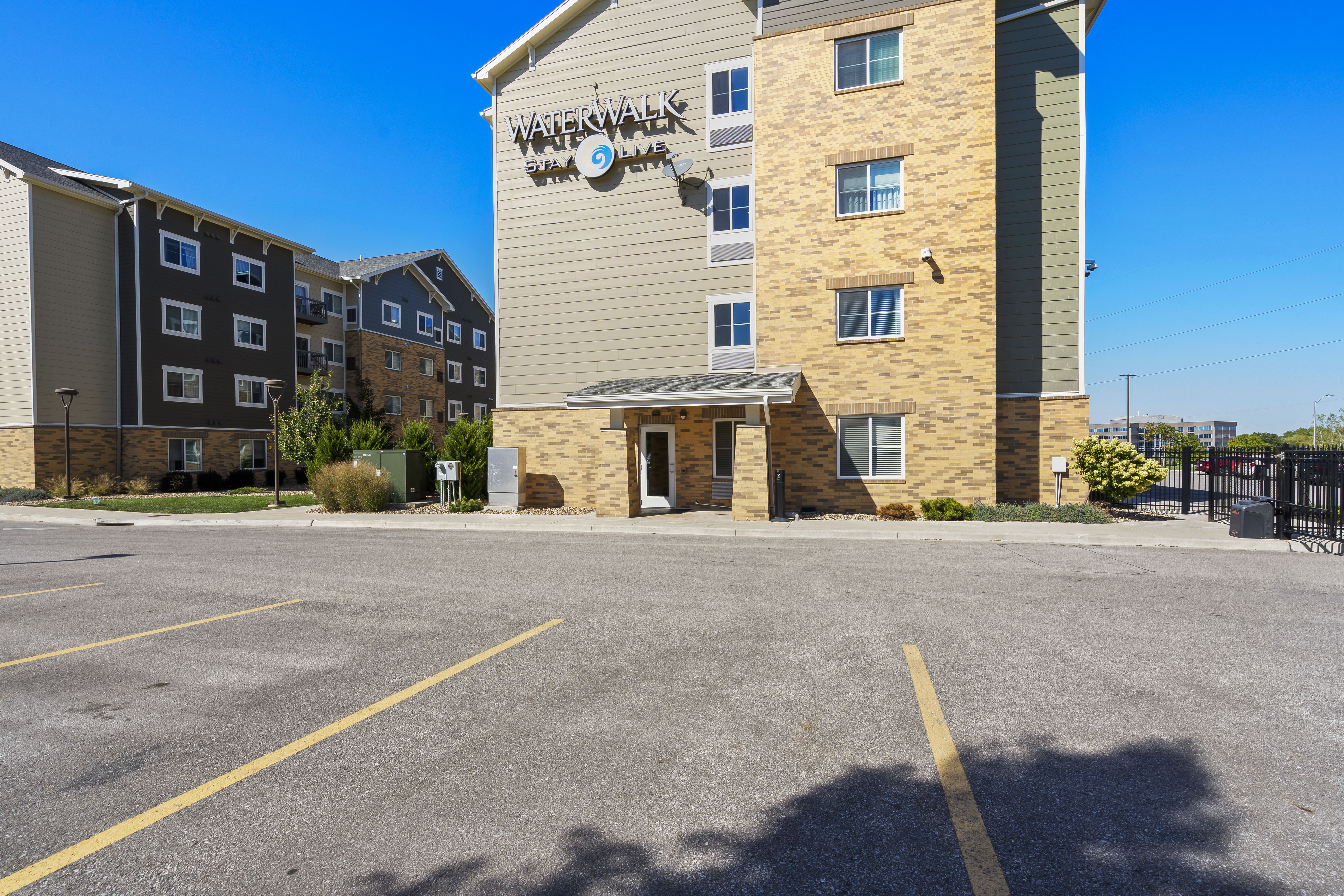 Exterior of WaterWalk Extended Stay Kansas City - Overland Pk hotel in Overland Park, Kansas