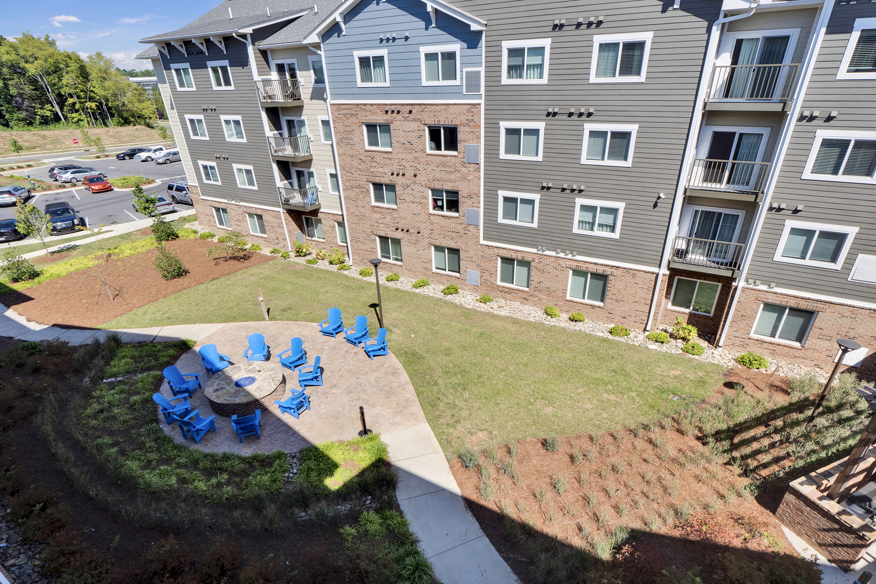 Courtyard at WaterWalk Extended Stay Charlotte - Arrowood in Charlotte, North Carolina